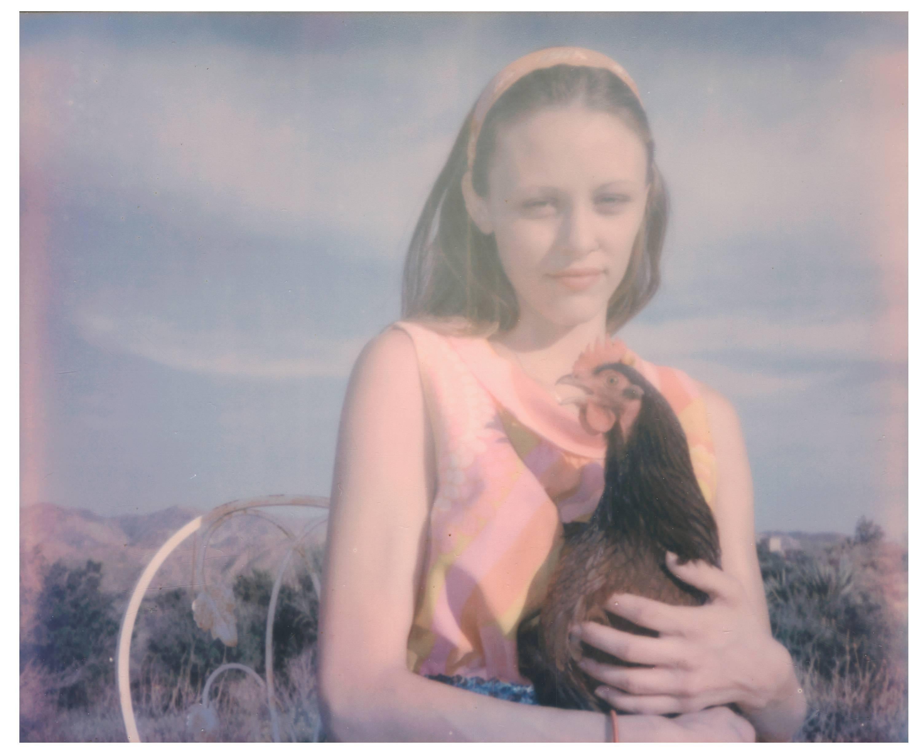 Portrait Photograph di Stefanie Schneider - Taylor e Charlie Brown (Pulcini e pulcini e a volte galli) - Contemporanea