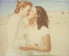 El beso de la novia - Contemporáneo, Siglo XXI, Polaroid, Figurativo, Mujer