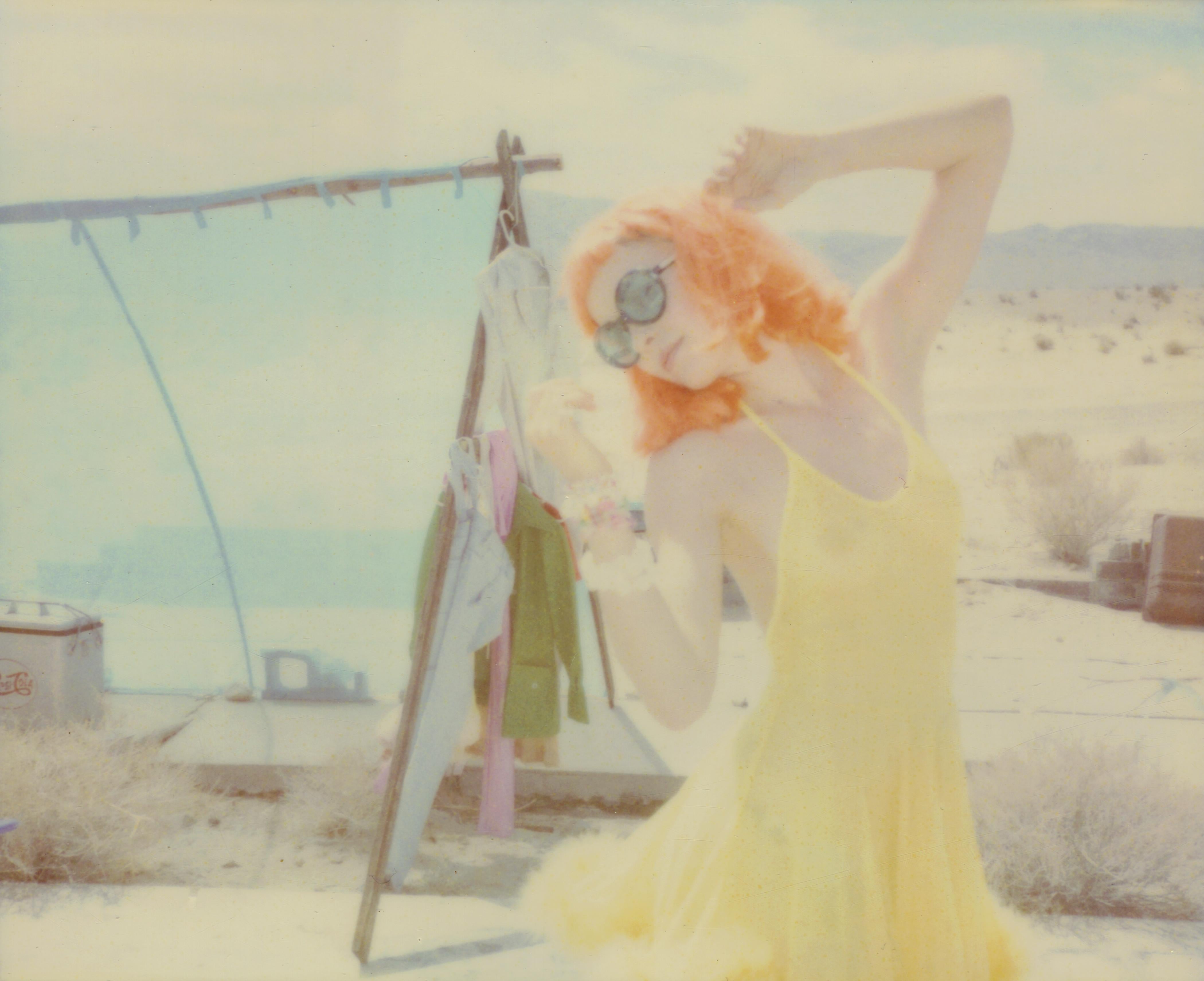 Color Photograph di Stefanie Schneider - La danza (Stadio della coscienza) - Radha Mitchell