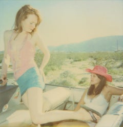 Les Jeux que nous avons joués (La mort ne fait pas partie de nous) - Contemporain, Polaroid, femmes