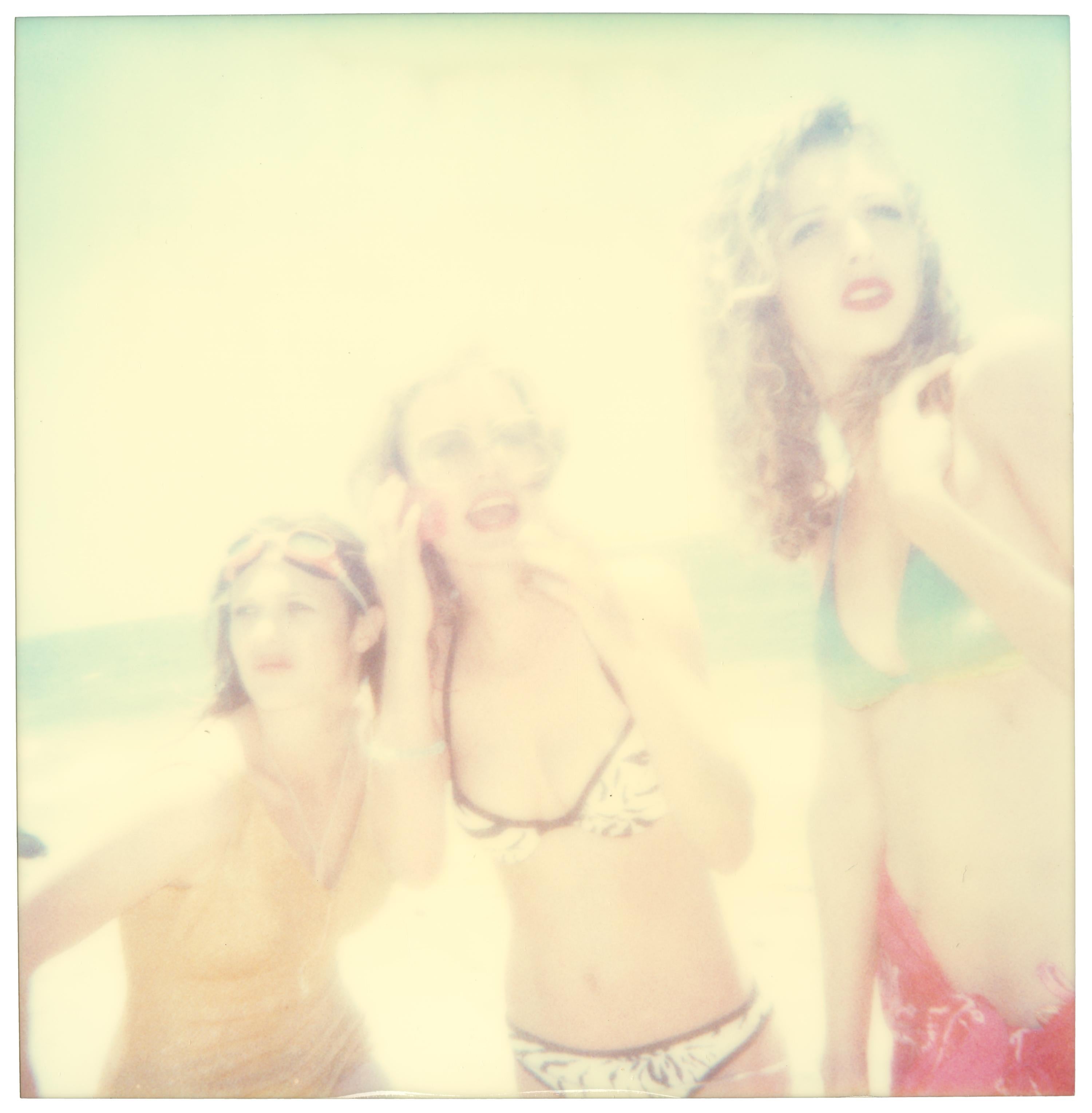 Stefanie Schneider Color Photograph - Untitled (Beachshoot) - analog, Polaroid, hand-print, vintage