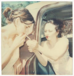 Untitled (Cathy und Shannon) – Zeitgenössisch, 21. Jahrhundert, Polaroid