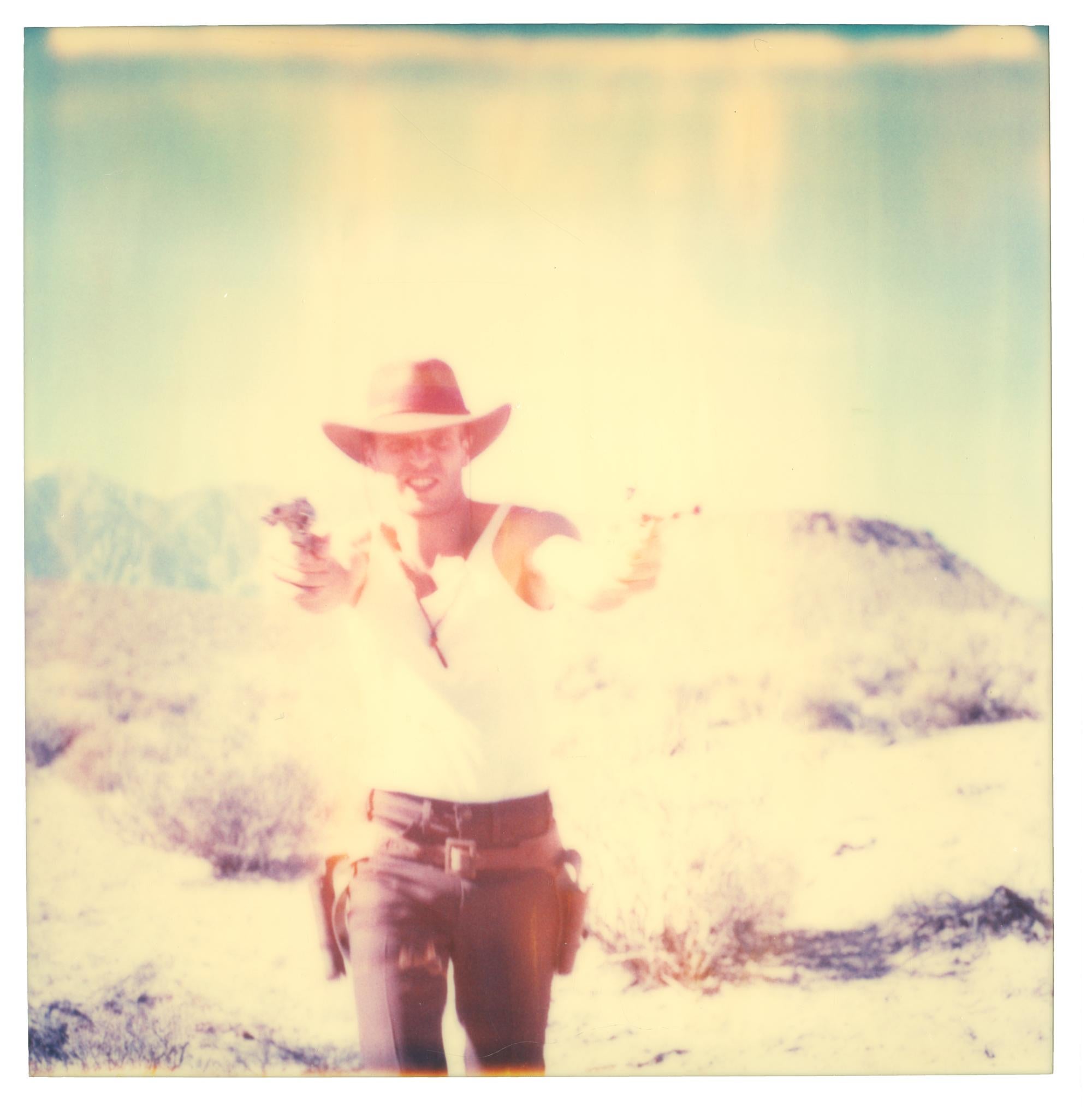 Color Photograph di Stefanie Schneider - Senza titolo (Into the Sun) - Contemporanea, Polaroid, Fotografia
