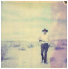 Untitled (Into the Sun) - Contemporain, Polaroid, Photographie
