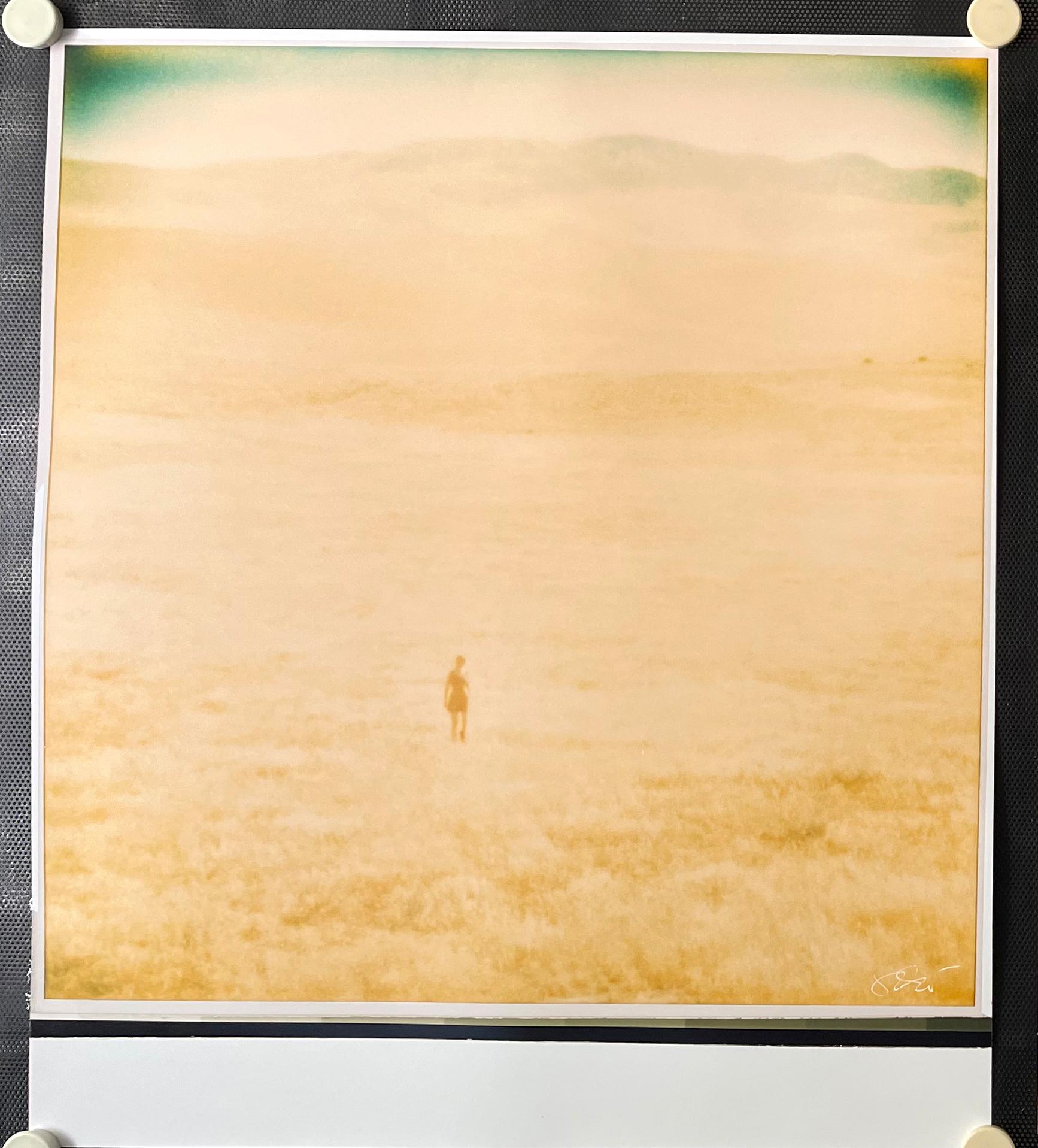 Untitled (Oilfields) - Proof vor dem Druck, signiert auf der Vorderseite – Photograph von Stefanie Schneider