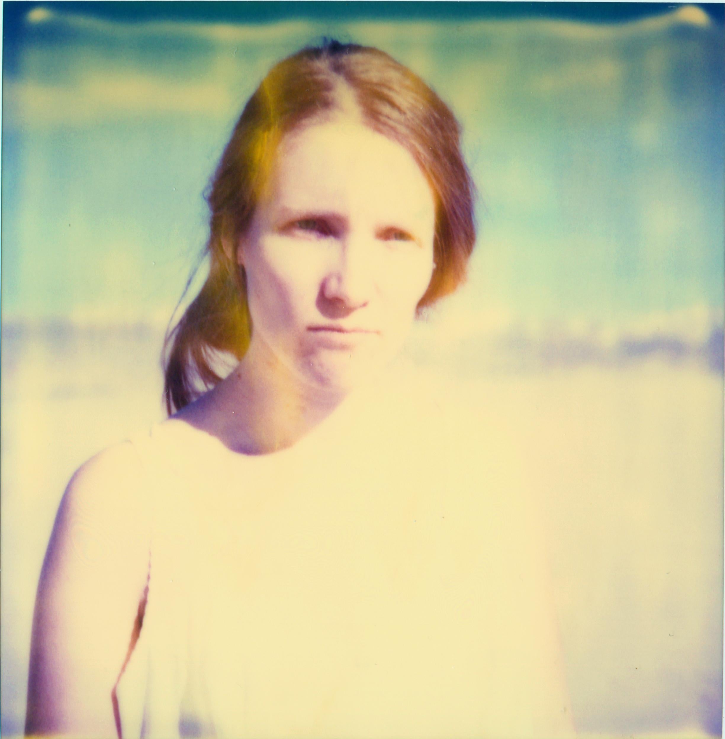 Portrait Photograph di Stefanie Schneider - Senza titolo (Olancha) - Stranger than Paradise - Stampa C analogica basata su una Polaroid
