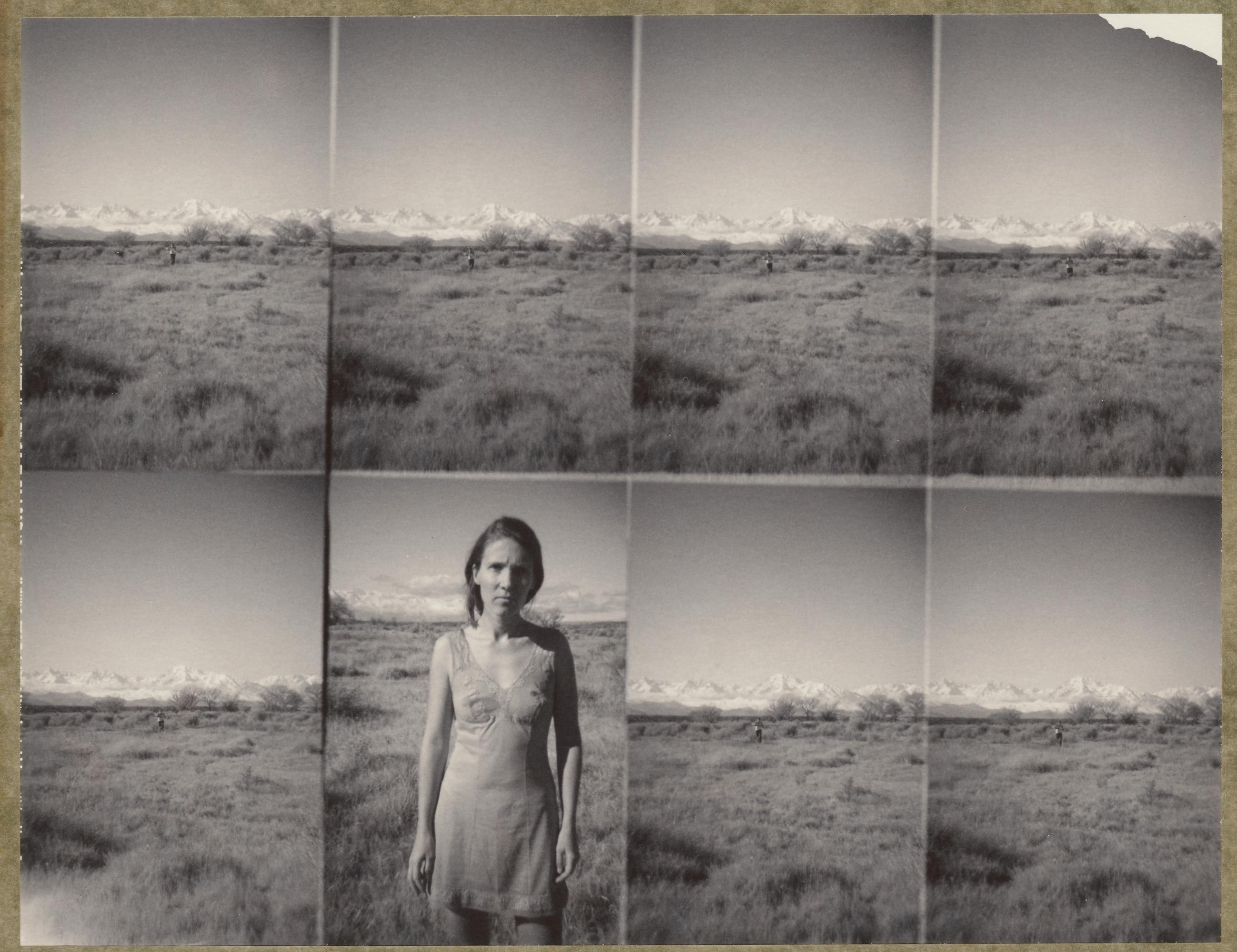 Black and White Photograph di Stefanie Schneider - Sequenza senza titolo (Stranger than Paradise) - Polaroid, fotografia di paesaggio