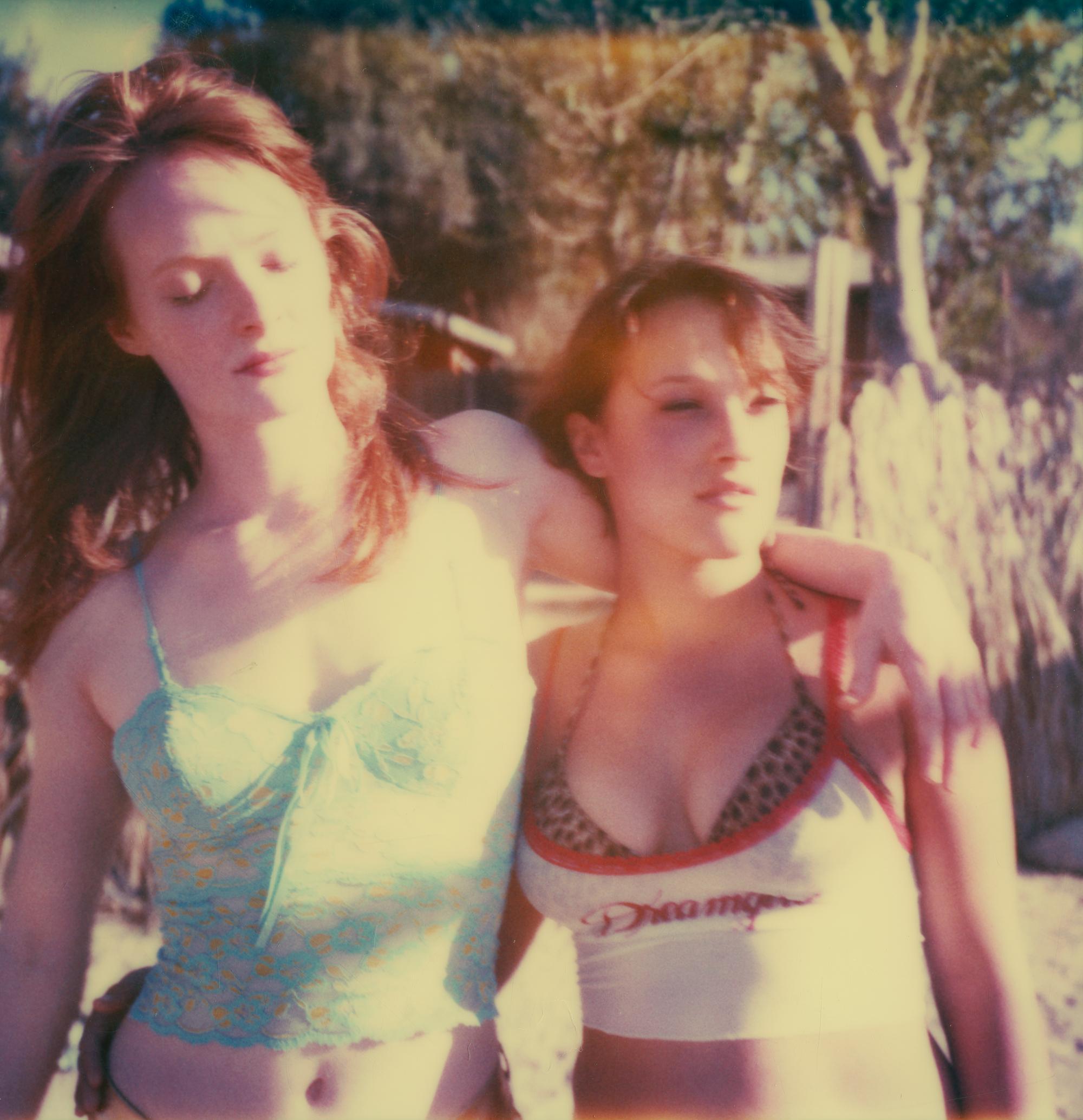 Color Photograph di Stefanie Schneider - Senza titolo (Finché morte non ci separi)