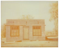 Vacant (Kalifornien Badlands)  Zeitgenssisch, 21. Jahrhundert, Polaroid, Landschaft