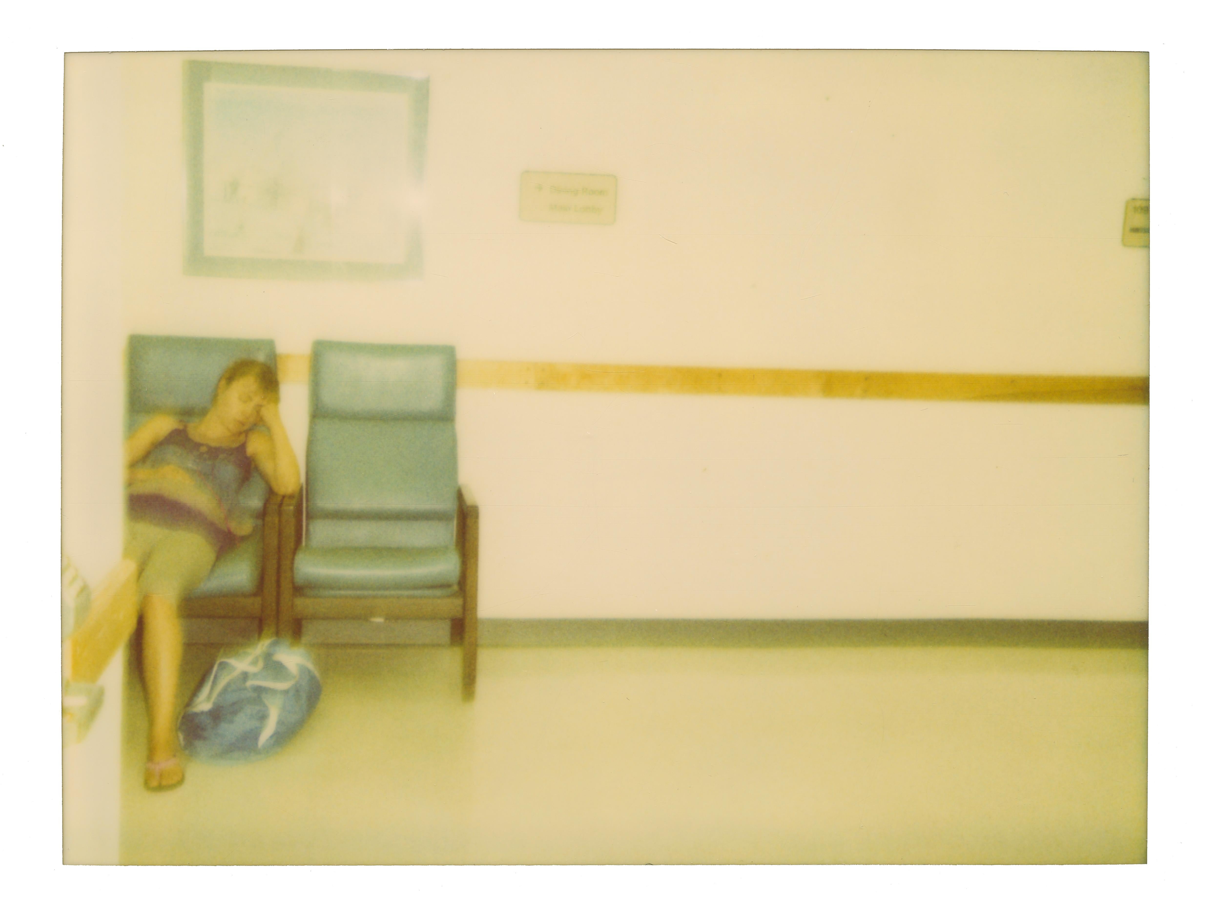 Color Photograph Stefanie Schneider - Salle d'attente (banlieue) - Contemporary, Polaroid, Radha Mitchell