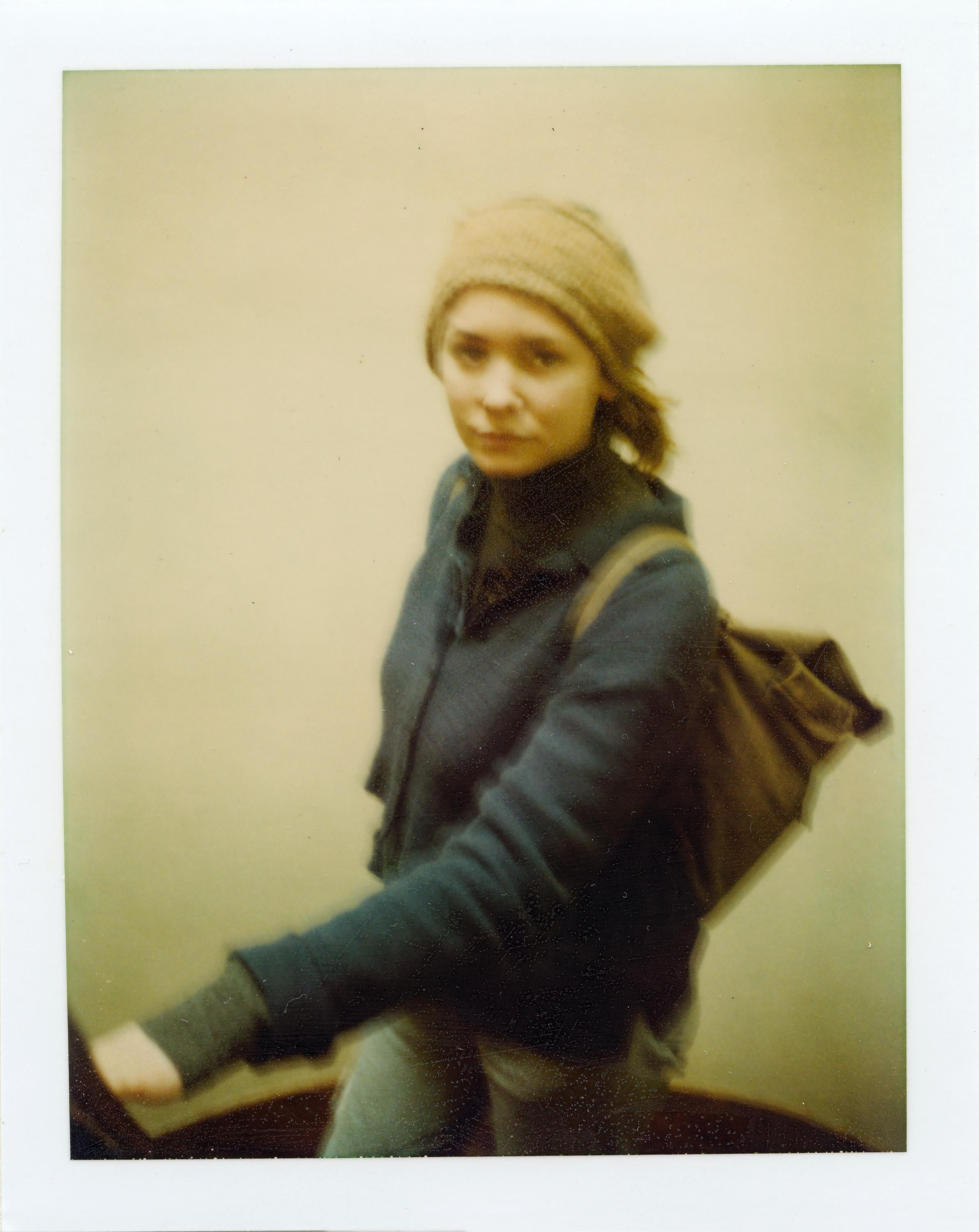 Stefanie Schneider Landscape Photograph – Zo (Paris), analog, zeitgenössisch, Frauen, Porträt