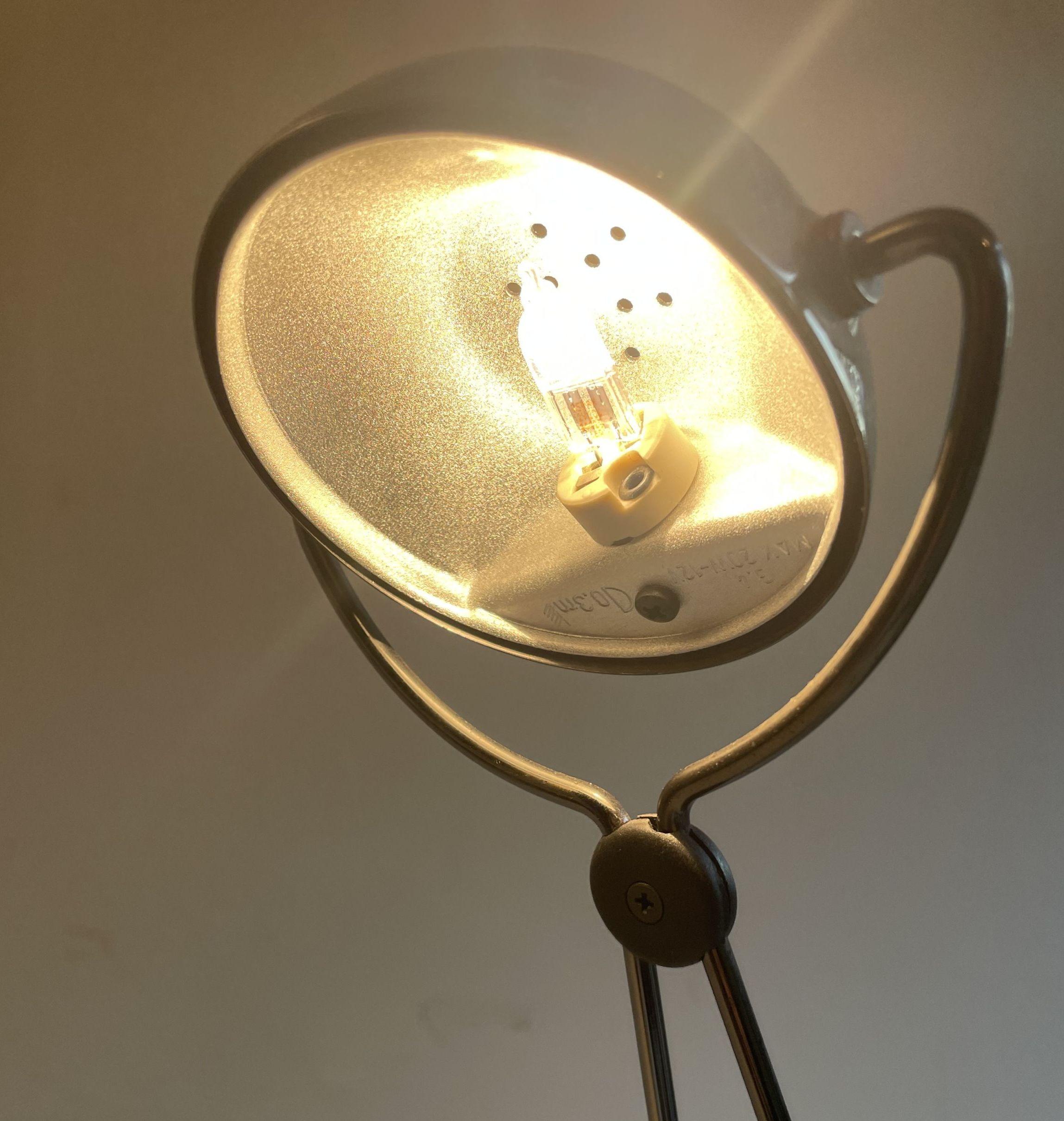 Stefano Cevoli lampe de bureau Meridiana by Paolo Piva chrome noir en vente 1