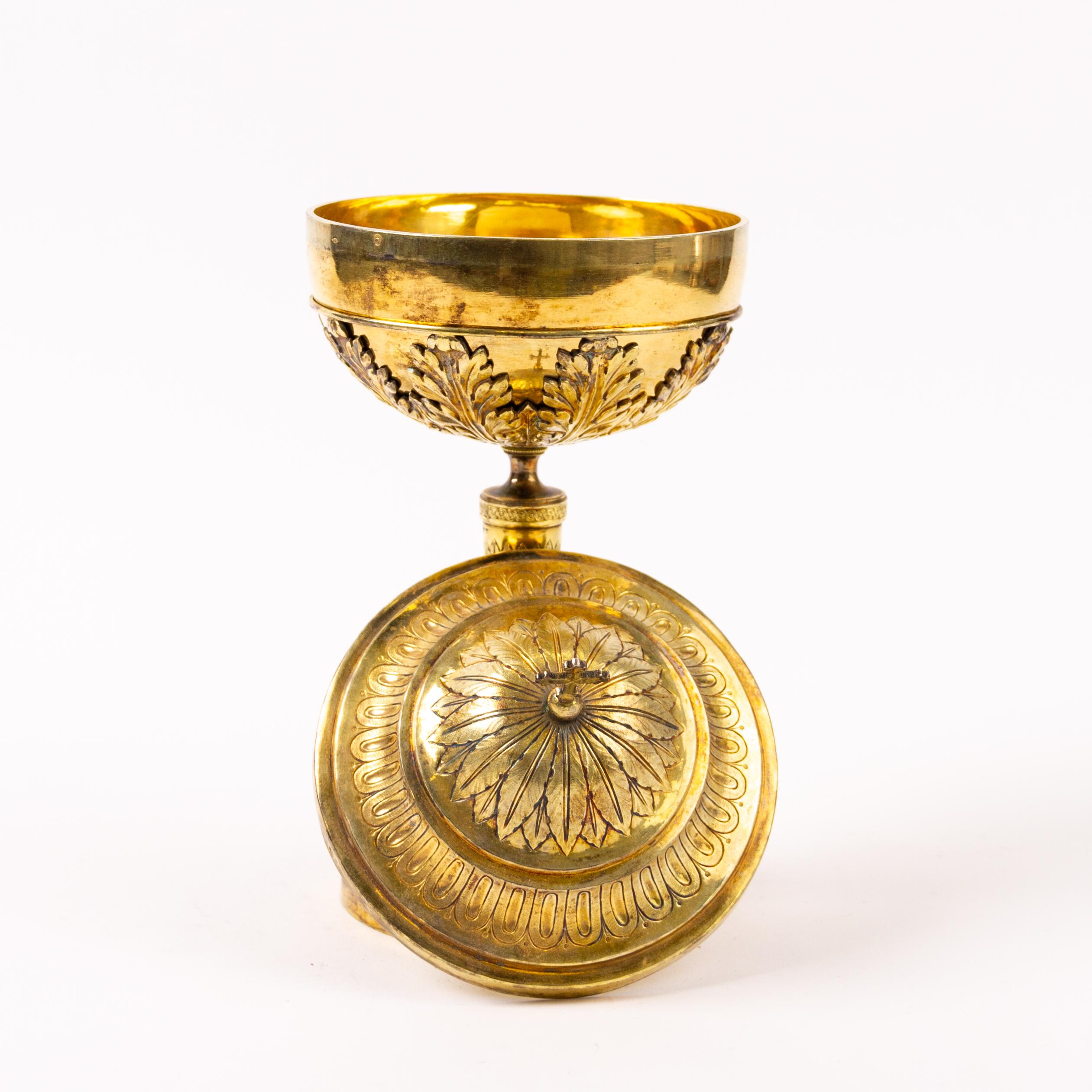 19th Century Stefano Sciolet II (ca. 1830 Rome) 889 Silver Gilt Ciborium with Papal Marks For Sale