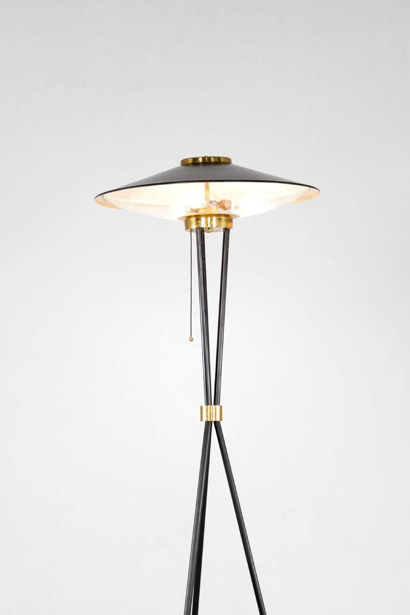 Italian Stehleuchte, Entwurf Und Herstellung Durch Stilnovo, Italien, 1950s, JahreFloor For Sale