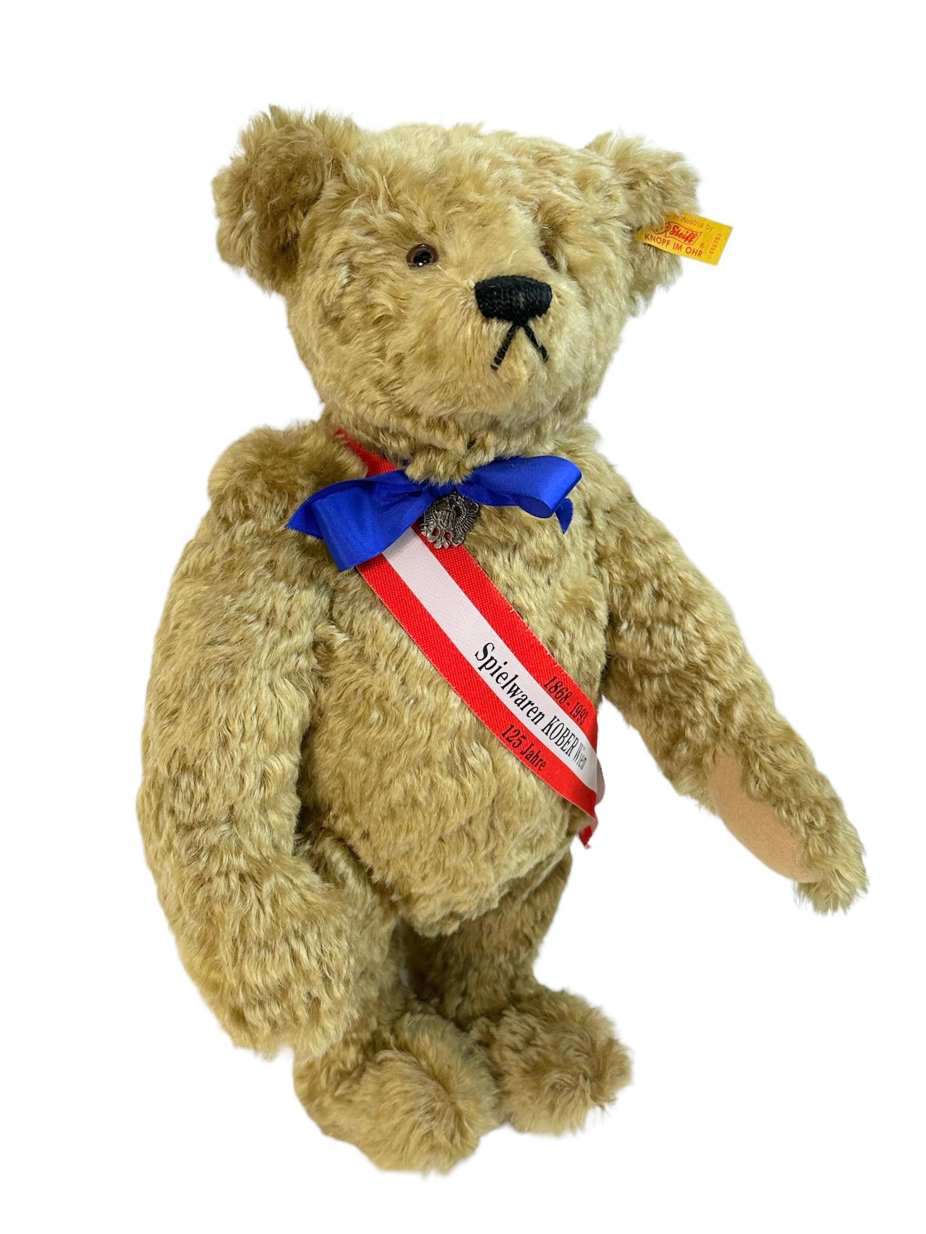 Hand-Crafted Steiff Collectible Teddy Bear Toy Store Kober Vienna exclusive, Vintage Austria