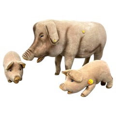Steiff Mother Pig and Piglets Soft Figural Sculptures, Mohair, Germany.