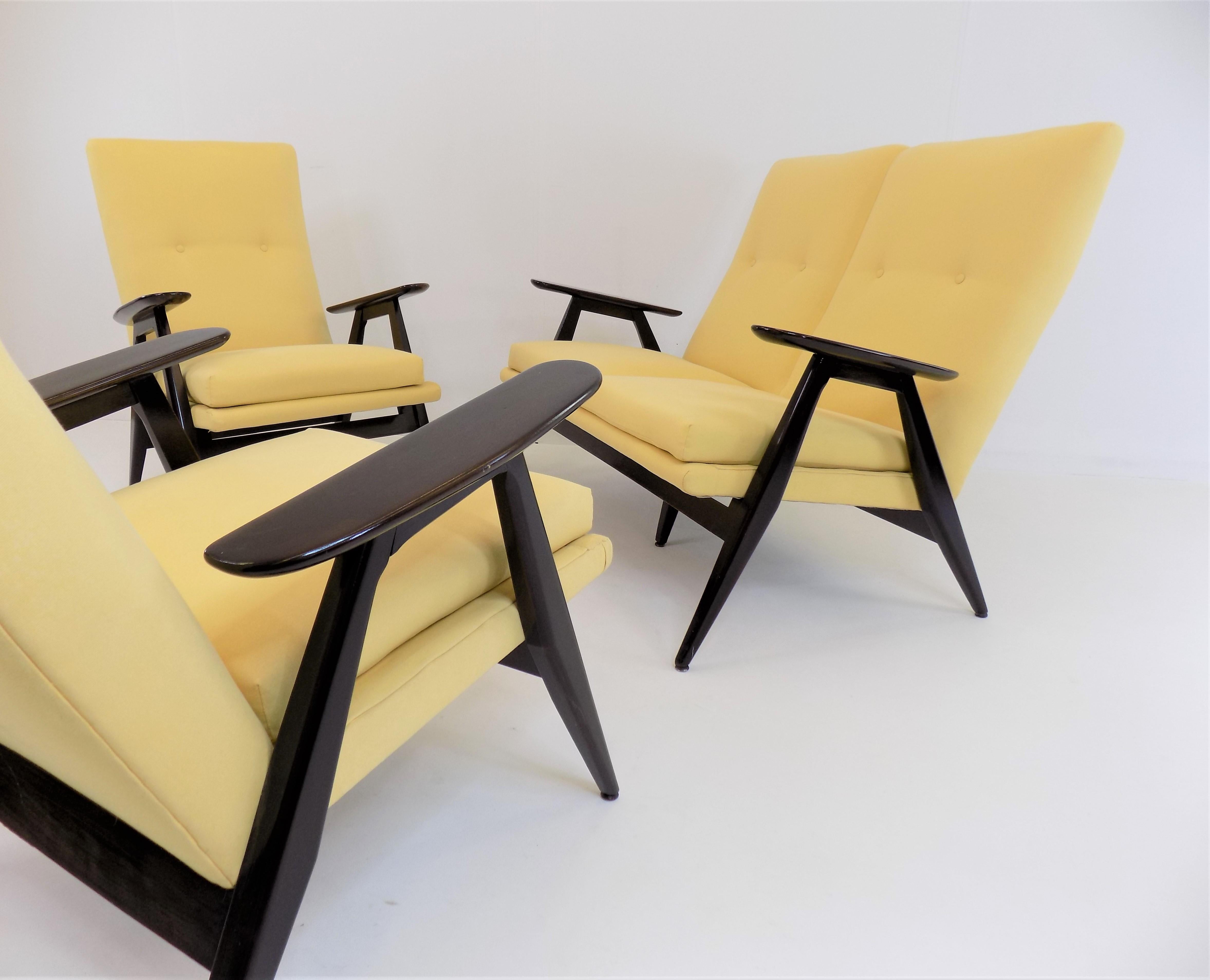 Steiner SK640 Seating Group by Pierre Guariche 1