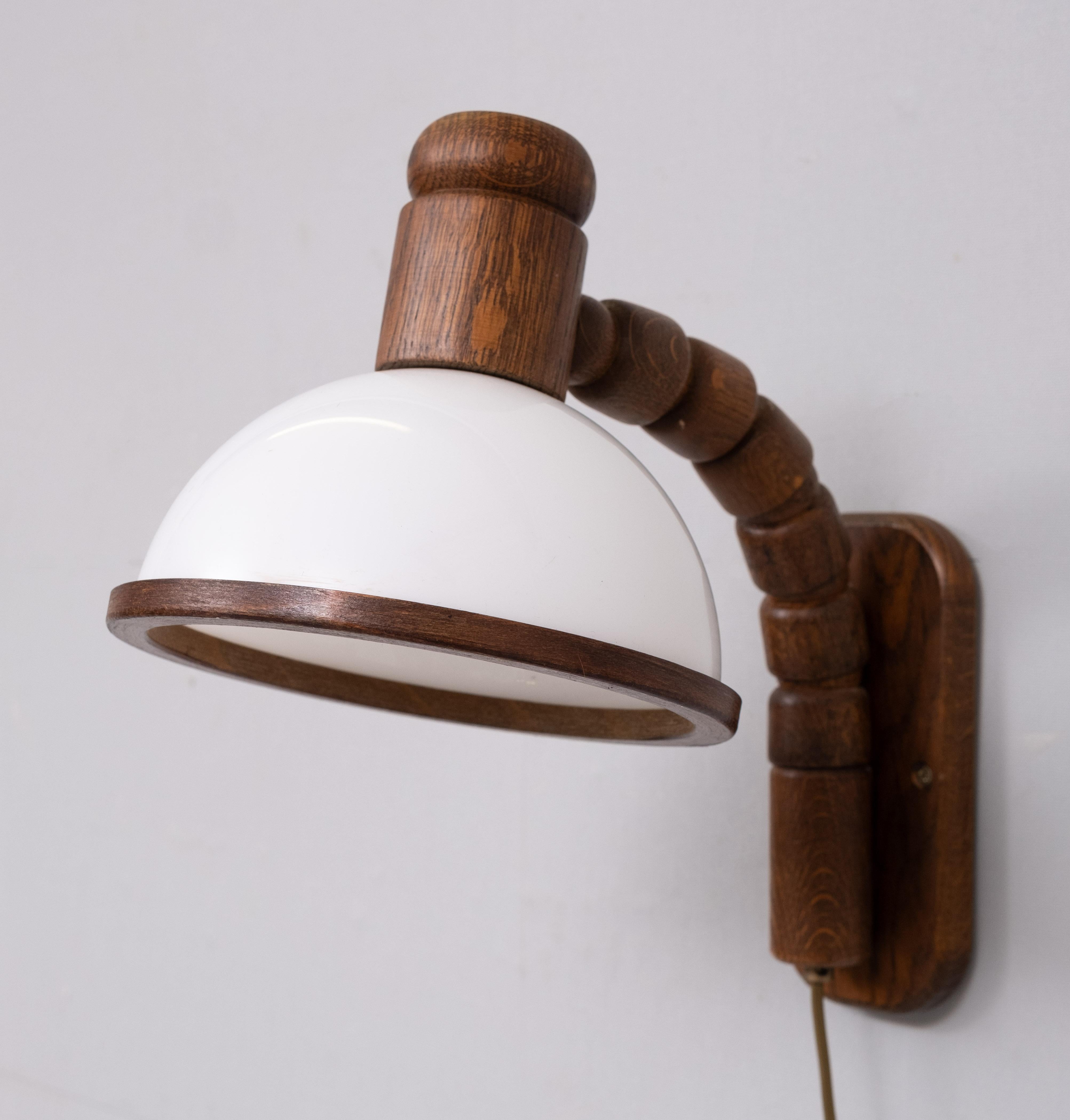 Steinhauer set Oak wood Wall lamps 1970s For Sale 4