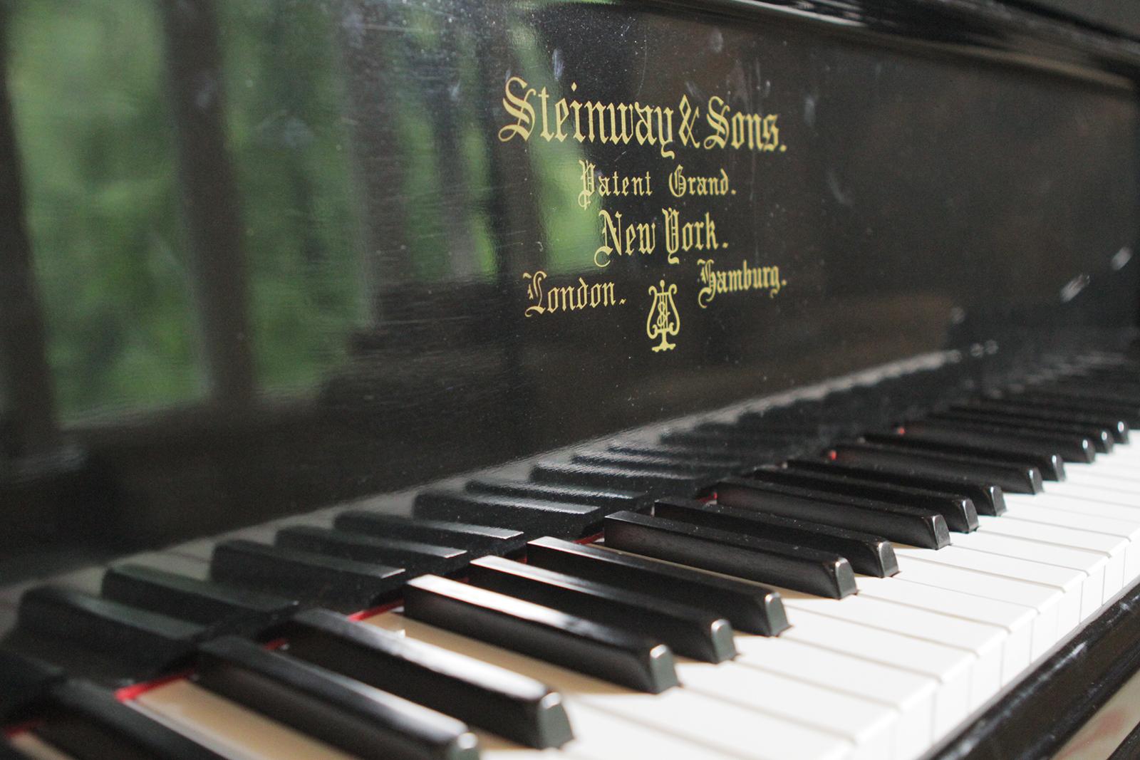 Piano Steinway 85 touches, 1886 9