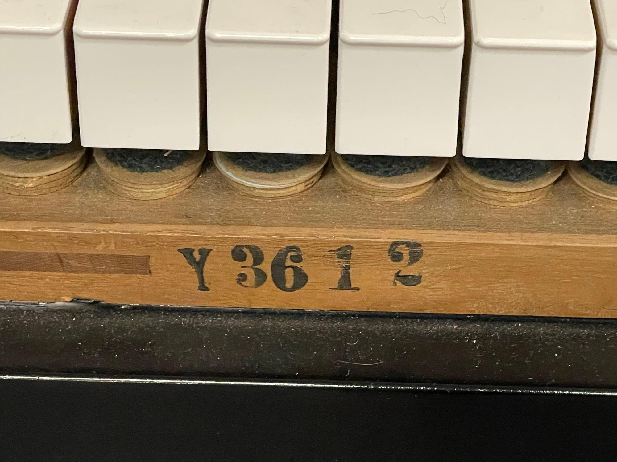 Steinway & Sons, Baby Grand Model O Piano, entièrement remis à neuf, 1911 en vente 9