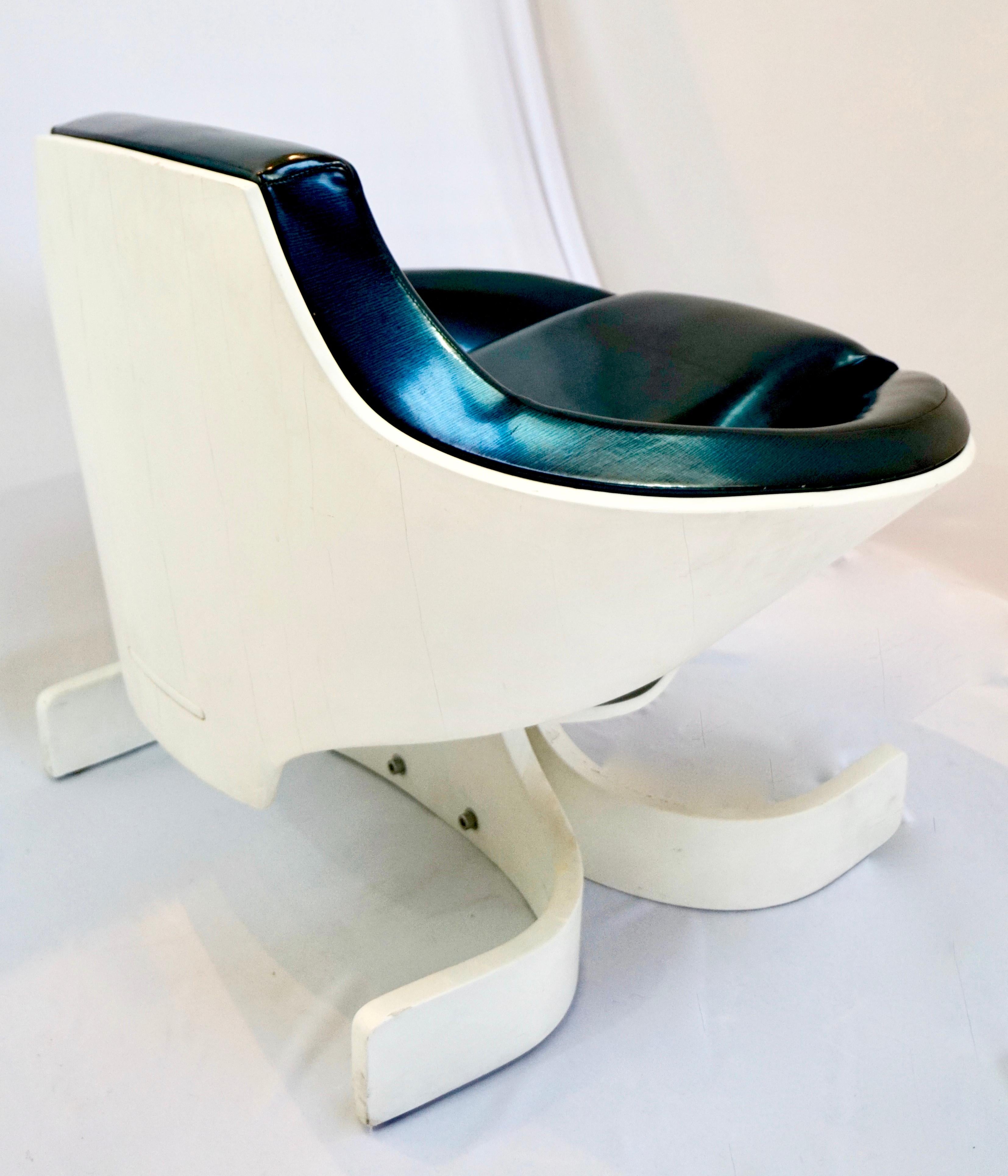 Original Vintage Iridescent Blue Chair Sella 1001 Joe Colombo Italian 1965 In Good Condition For Sale In San Francisco, CA