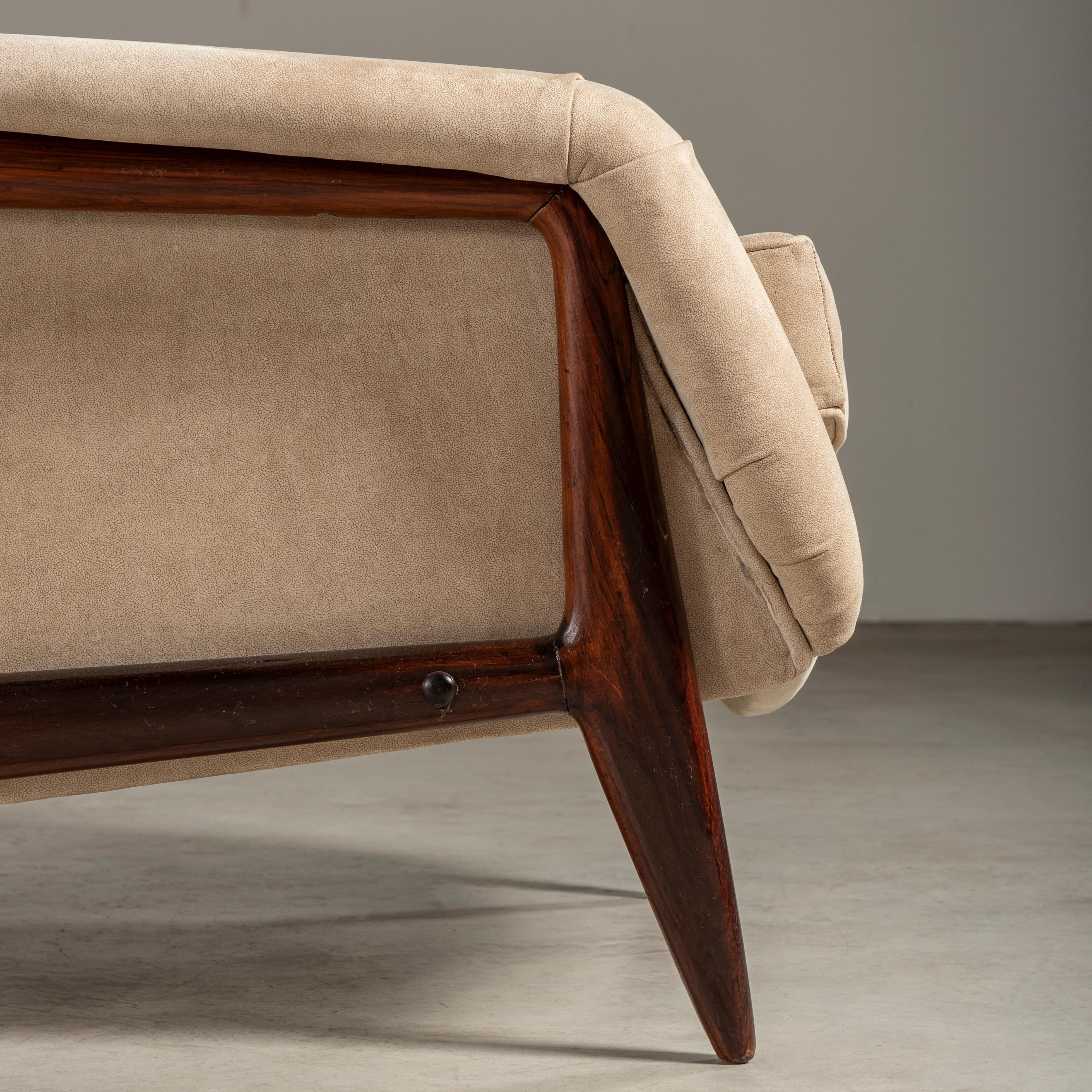Stella' Lounge Chair, von Sérgio Rodrigues, brasilianisches Design der Jahrhundertmitte (20. Jahrhundert) im Angebot