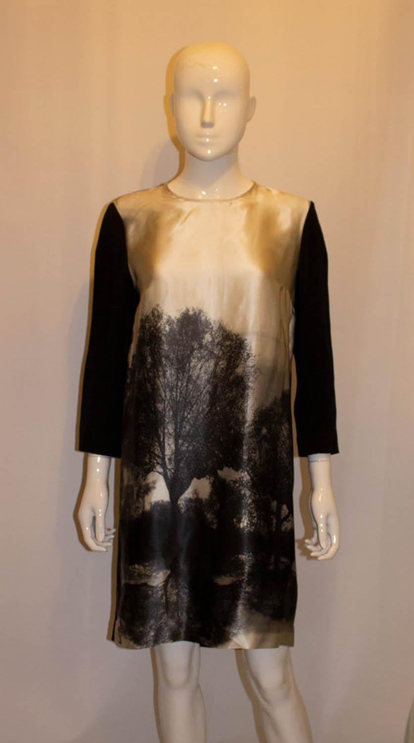 Stella Mc Cartney Silk Tree Print Dress In Good Condition For Sale In London, GB