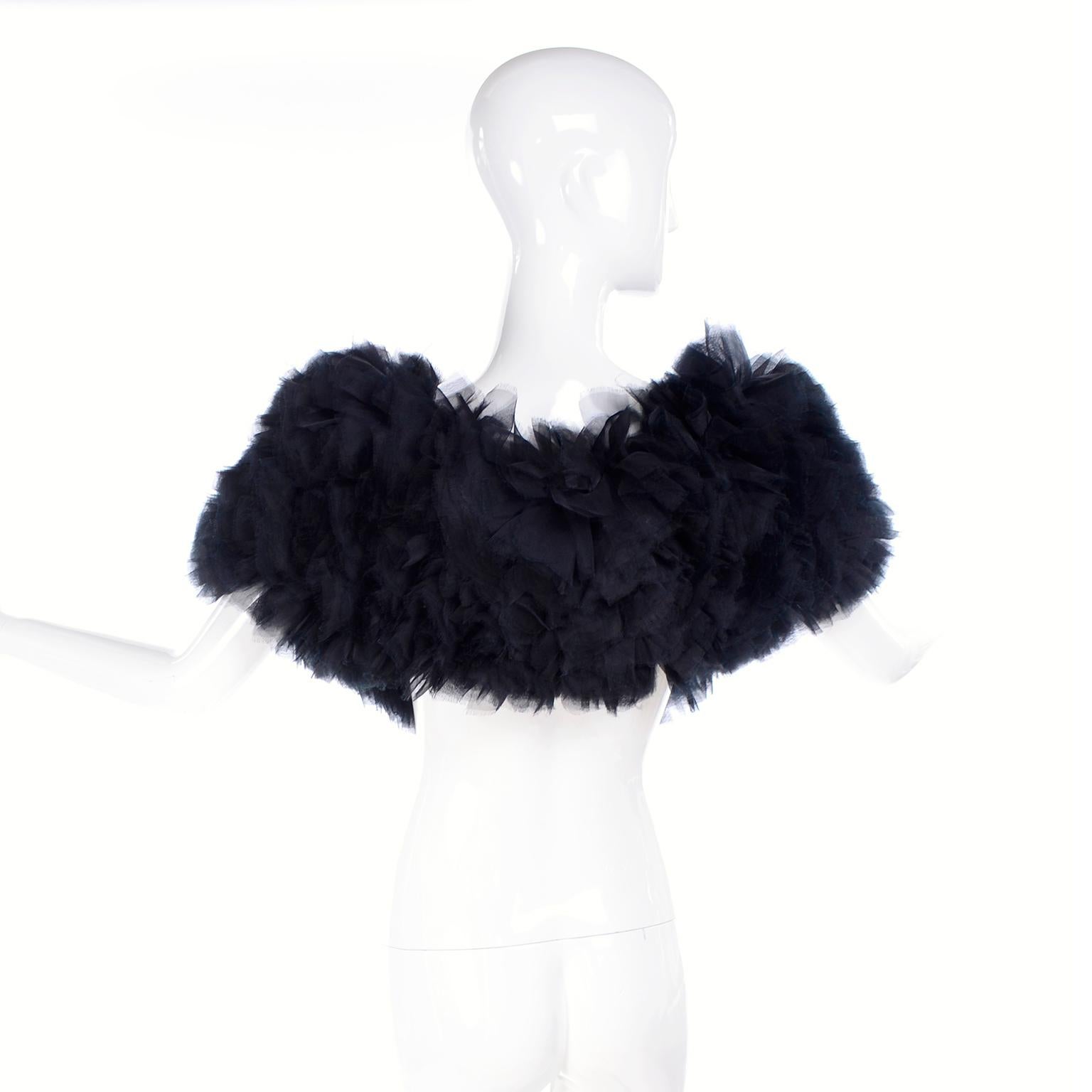Stella McCartney 2009 Black Silk Ruffled Organza Evening Wrap or Stole In Excellent Condition In Portland, OR