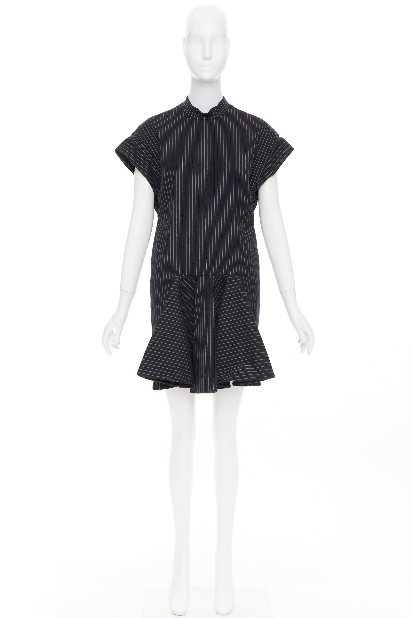 Stella McCartney 2013 robe à plis structurels en laine mélangée grise IT40 S en vente 4