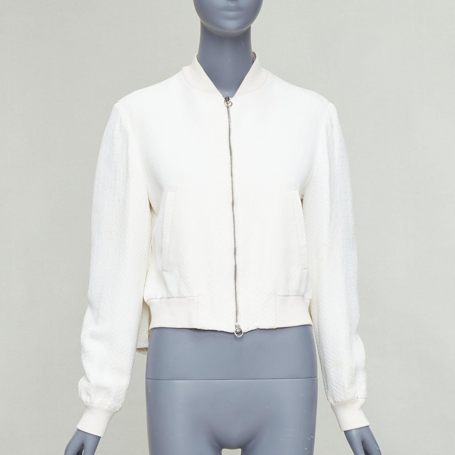STELLA MCCARTNEY 2013 Bomber recortada en jacquard escamado blanco IT40 S Gris en venta