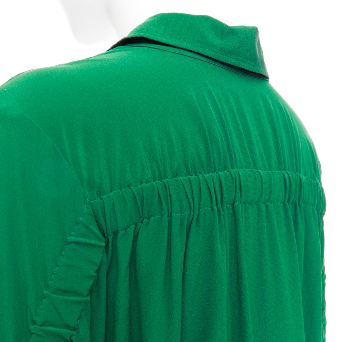 STELLA MCCARTNEY 2017 kelly green 100% silk ruched sleeves dress shirt IT34 XXS en venta 2