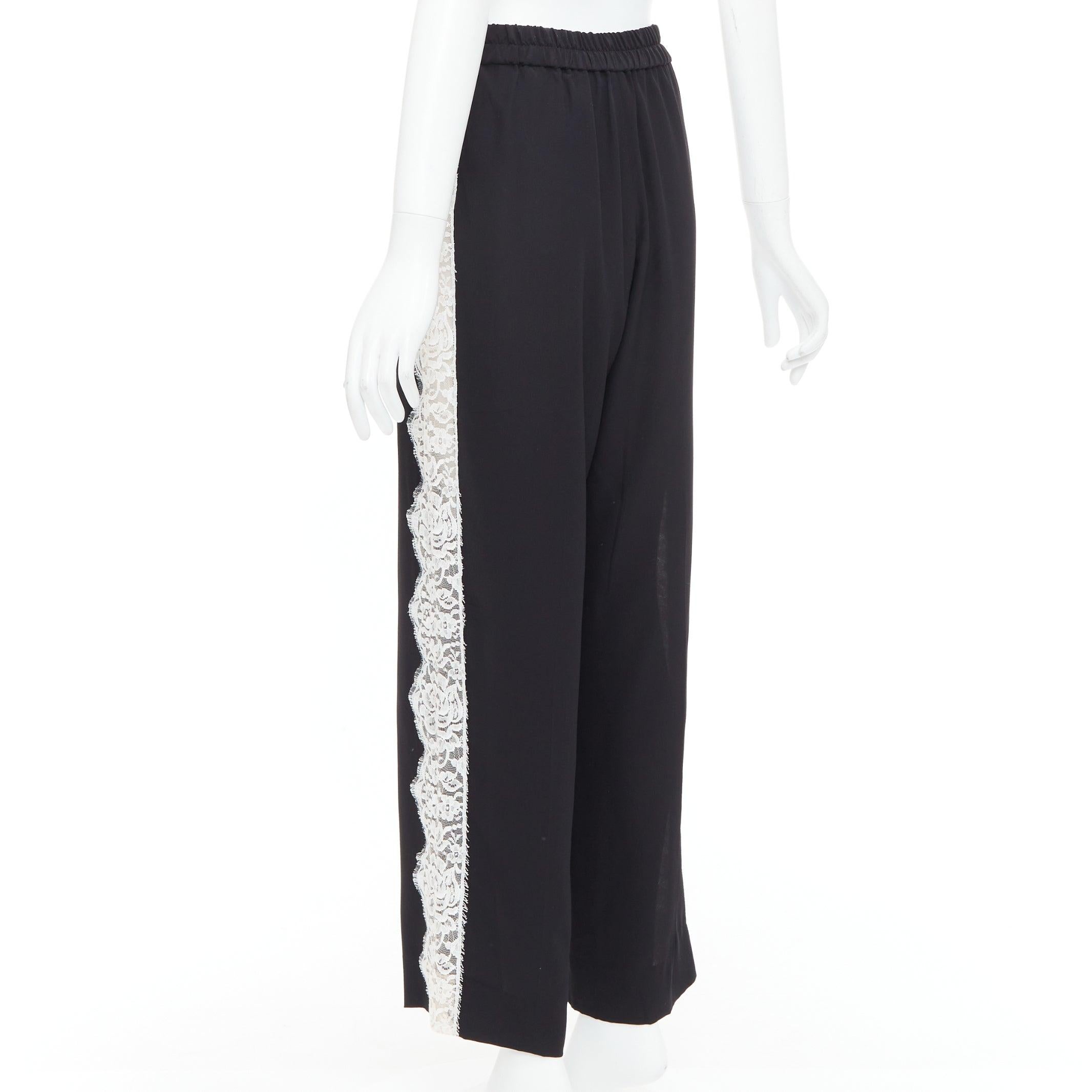 STELLA MCCARTNEY 2018 pantaloni in 100% seta nera con pizzo bianco IT36 XXS in vendita 1