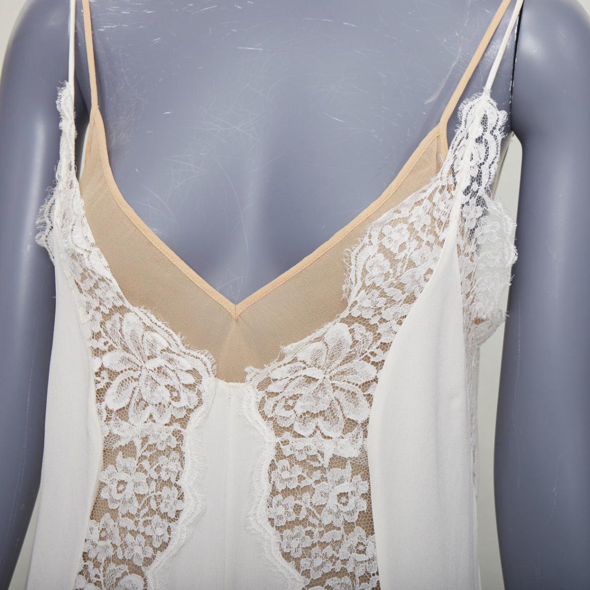 STELLA MCCARTNEY 2018 Elfenbein Seide Baumwolle Mischung Spitze trim geschichtet Brautkleid IT36 XXS
Referenz: CNPG/A00138
Marke: Stella McCartney
Designer: Stella McCartney
Collection'S: 2018
MATERIAL: Seide, Baumwolle, Gemisch
Farbe: Nackt,
