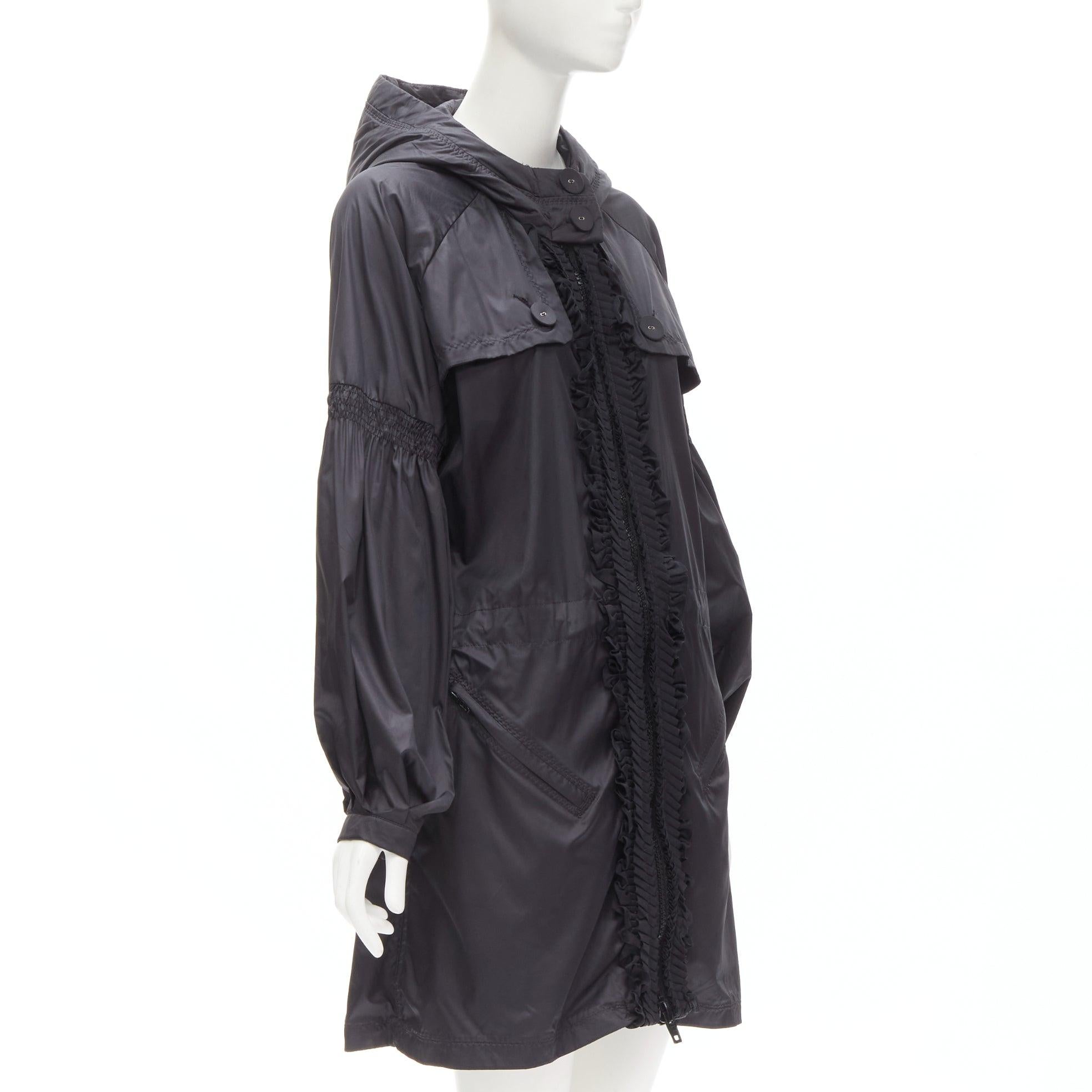 STELLA MCCARTNEY ADIDAS Chaqueta cortaviento anorak de nailon ligero con volante plisado S Negro en venta