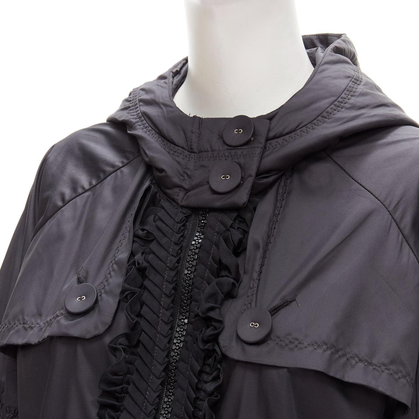 STELLA MCCARTNEY ADIDAS Chaqueta cortaviento anorak de nailon ligero con volante plisado S en venta 2