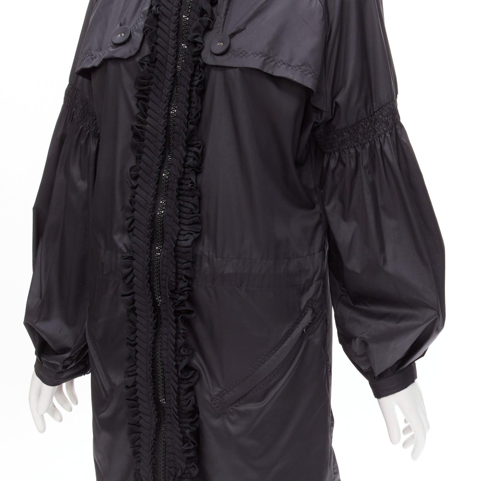 STELLA MCCARTNEY ADIDAS Chaqueta cortaviento anorak de nailon ligero con volante plisado S en venta 3