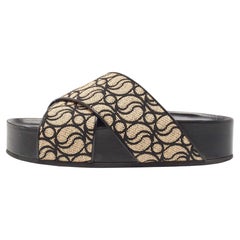 Stella McCartney Beige/Noir Monogram Slide Sandales en paille Taille 38