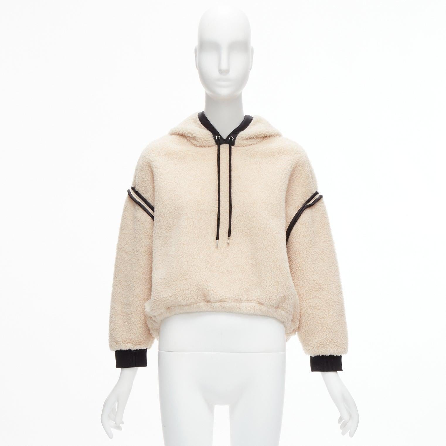 STELLA MCCARTNEY Pull à capuche à épaules courtes en fausse fourrure beige IT34 XSS en vente 5