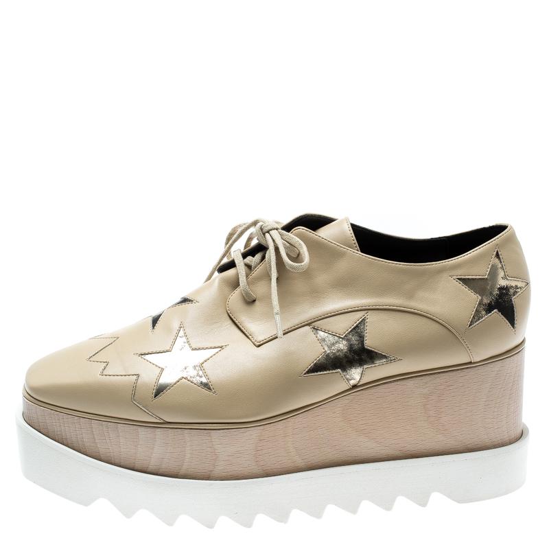 Stella McCartney proves her high style and unique fashion taste with these Elyse derby shoes. They are brimming with exquisite details like the star details on the faux leather exterior, the laces and the thick platforms. Grab this pair today and