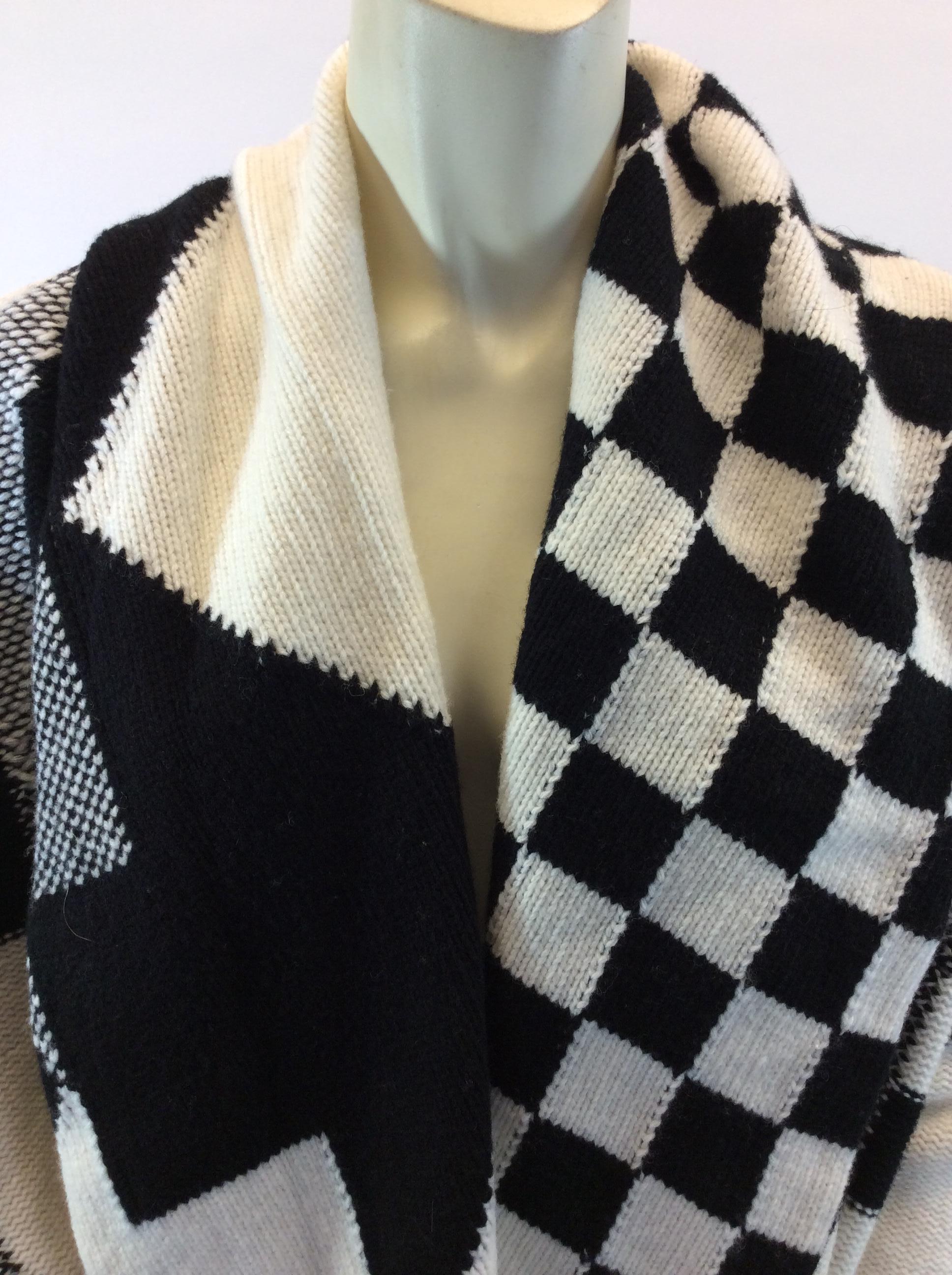 Stella McCartney Black and White Wool Cardigan For Sale 1