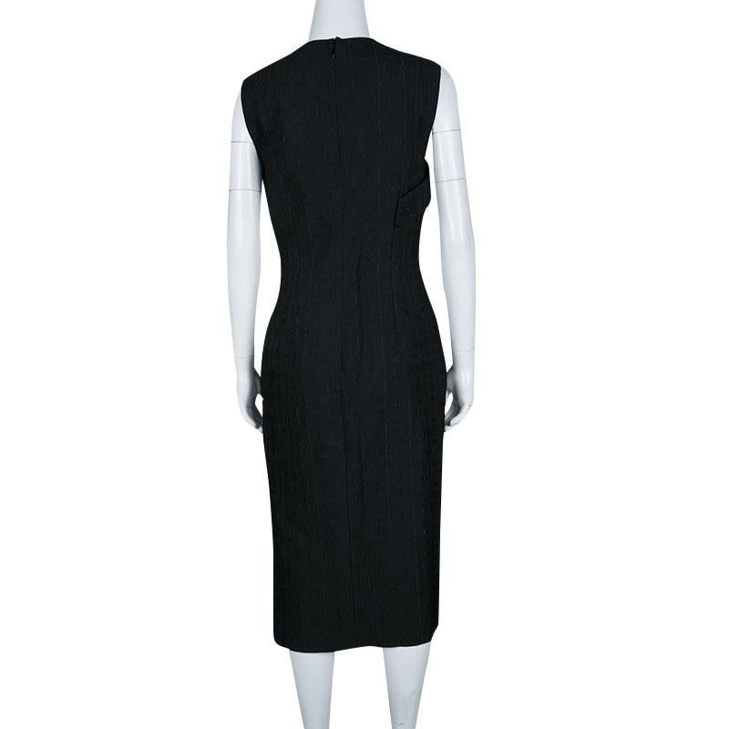 This blended silk and cotton dress is a smart pick for those brunch outings. In a world full of high-fashion brands, this Stella McCartney piece surely stands out. This one is like a fresh breath of air in a world full of generics.

Includes: The