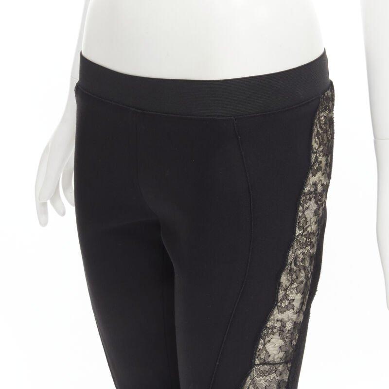 STELLA MCCARTNEY Pantalon legging noir à coutures contour et dentelle transparente sur les côtés IT38 S en vente 2