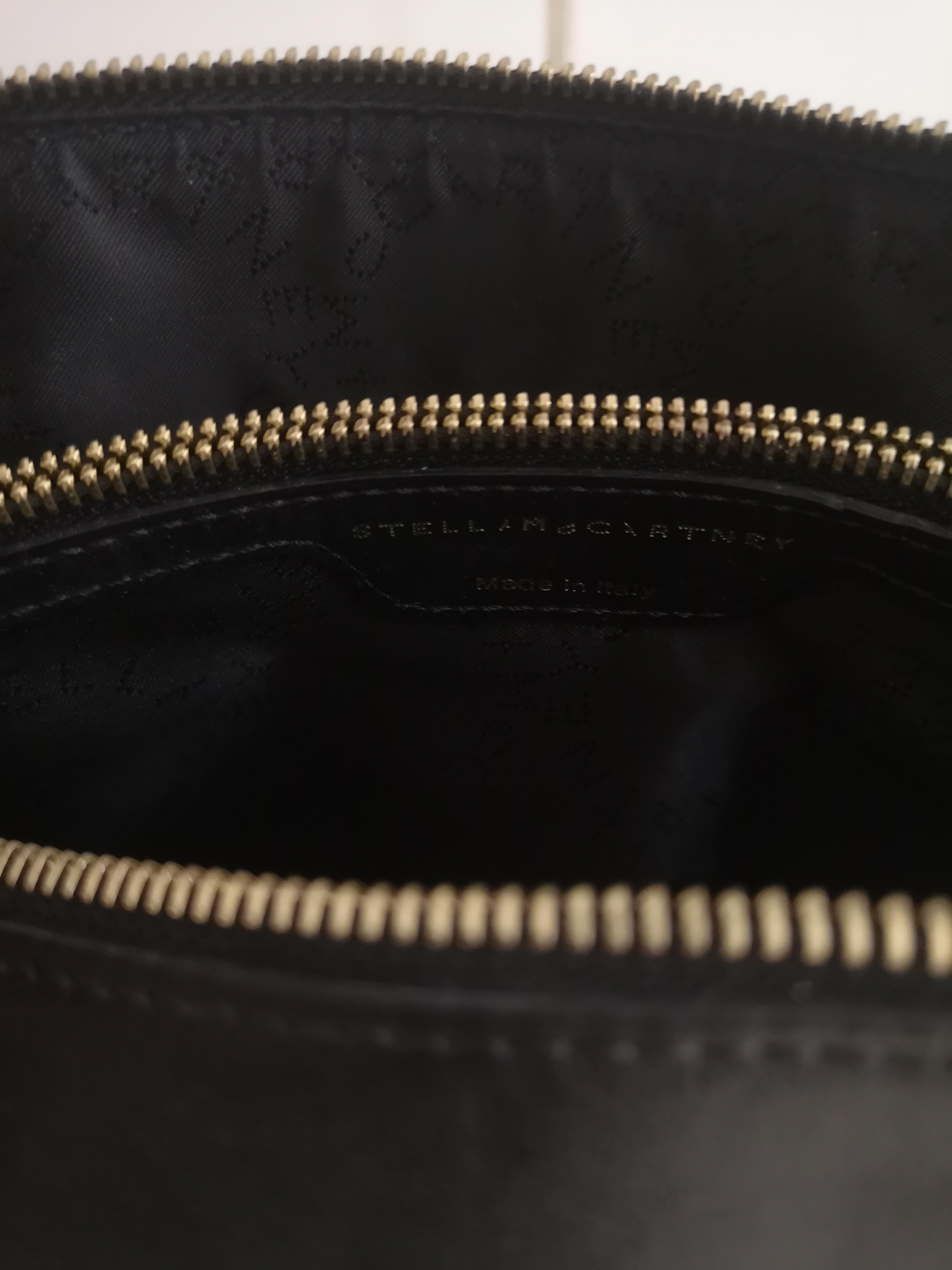 Stella McCartney black eco leather off white fabric shoulder bag In Good Condition In Capri, IT