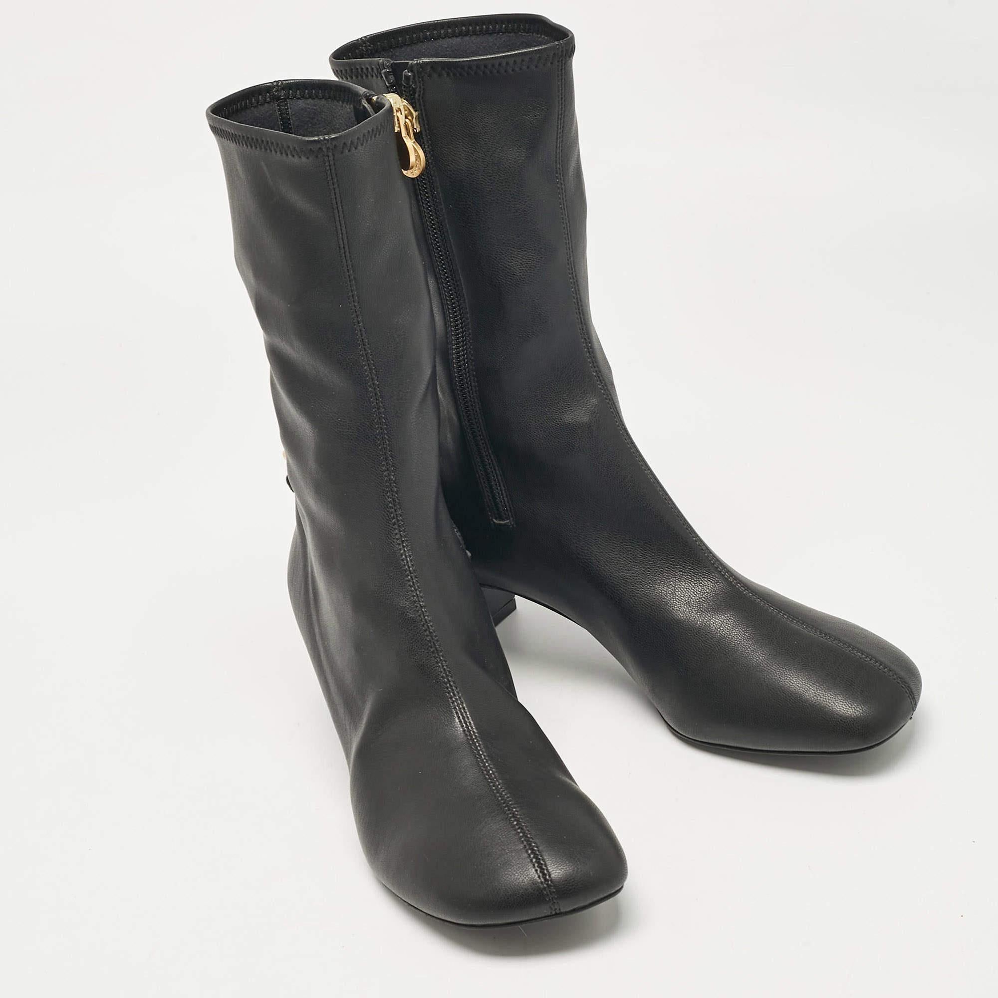 Stella McCartney Black Faux Leather Falabella Ankle Boots Size 36 Excellent état - En vente à Dubai, Al Qouz 2