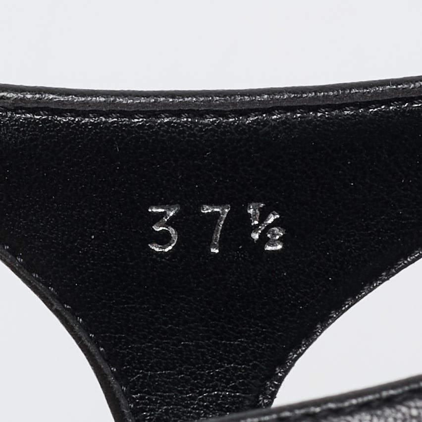 Stella McCartney Noir Faux cuir Shroom Slingback Sandals 37.5 en vente 4