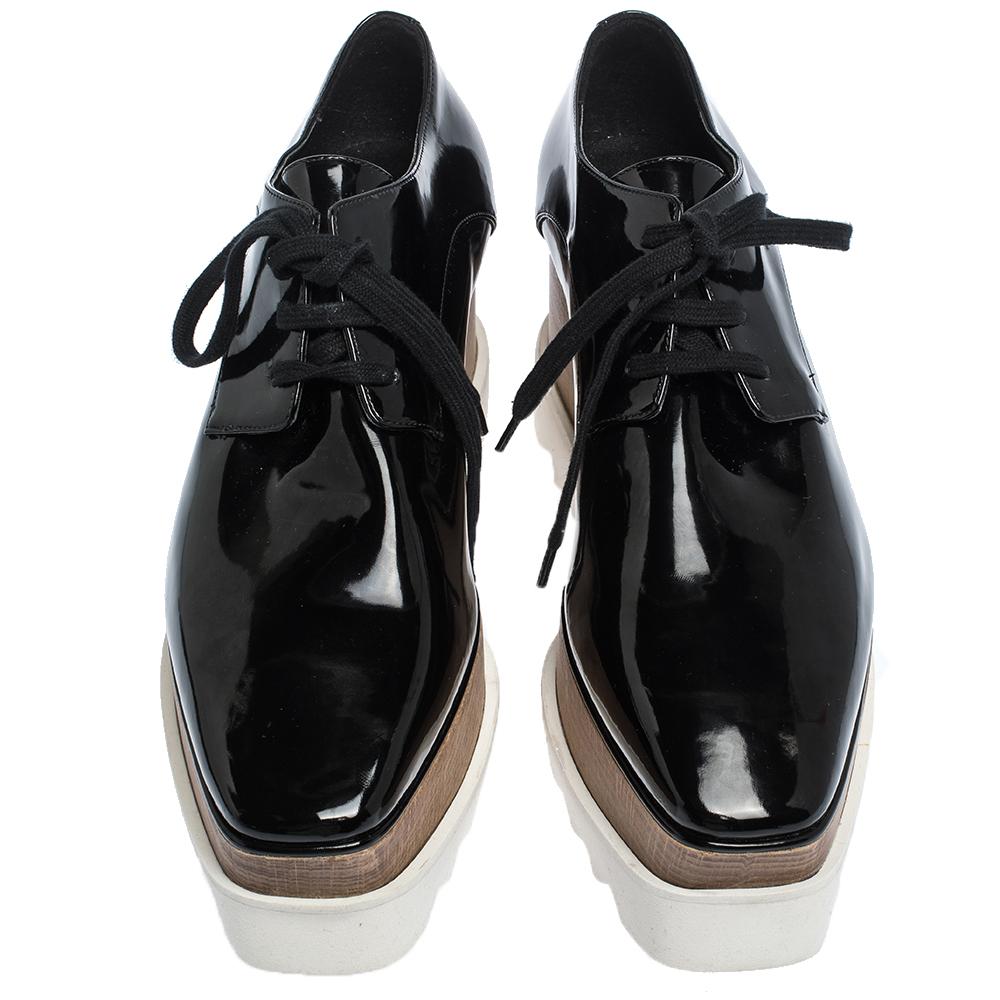 Stella McCartney exudes her high style and unique fashion taste with these Elyse shoes. They are brimming with exquisite details like the star details on the faux patent leather exterior, the laces, and the thick platforms. Grab this pair today and