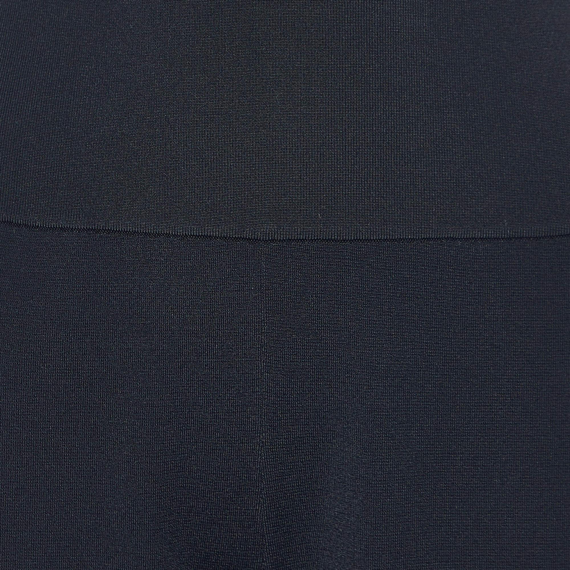 Stella McCartney Black Jersey High Waist Tapered Pants M In New Condition For Sale In Dubai, Al Qouz 2