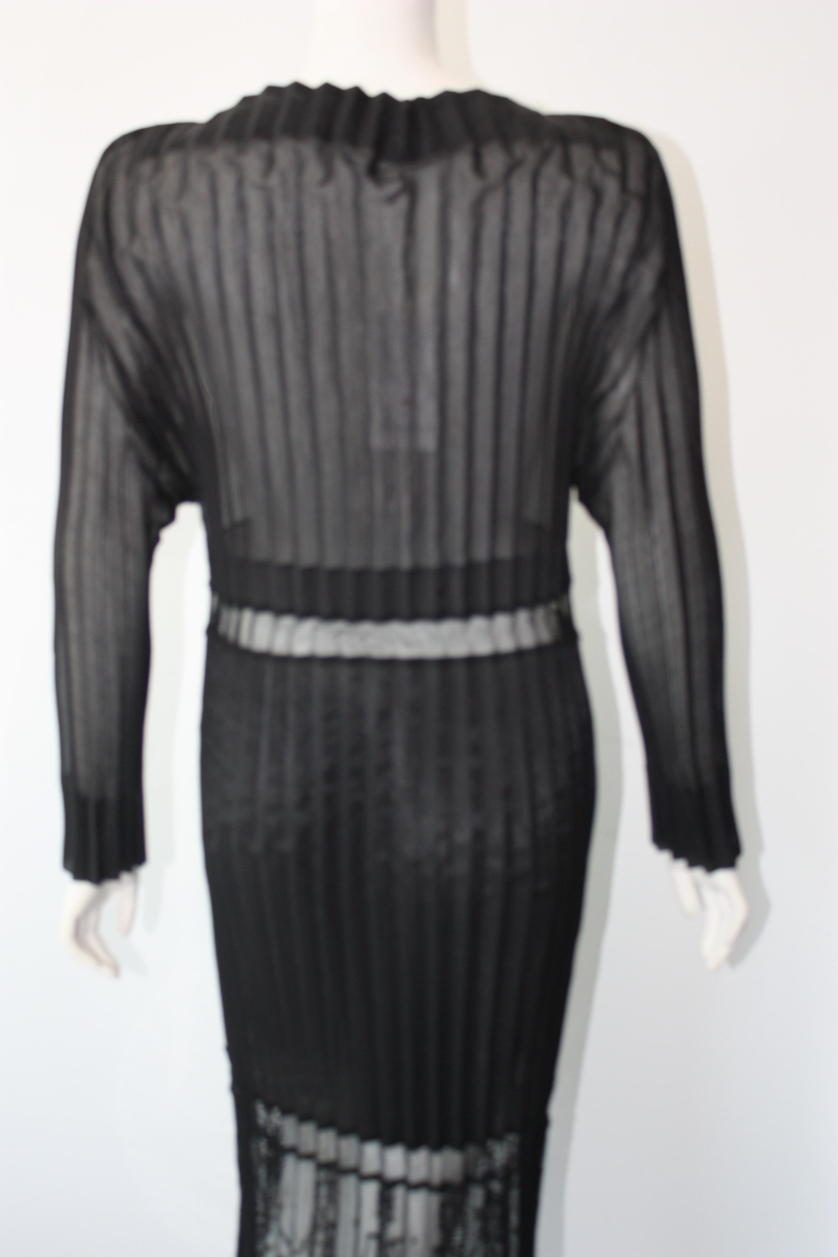 Stella McCartney Black Midi Sheer and Pleated Lace Dress Size 42 For Sale 6