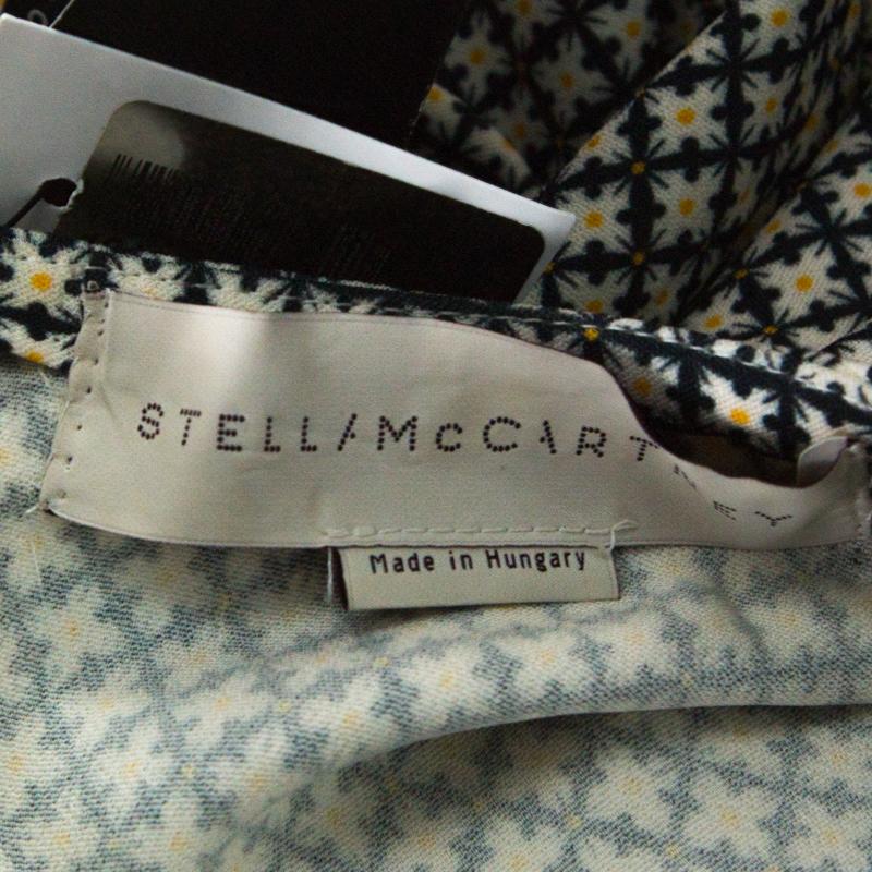 Stella McCartney Black & Printed Bodice Crepe Wide-Leg Short-Sleeve Jumpsuit M In Excellent Condition For Sale In Dubai, Al Qouz 2