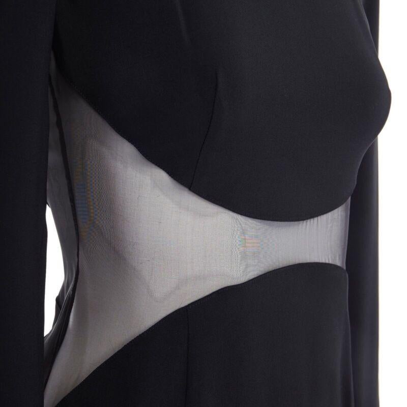 STELLA MCCARTNEY vestido de cóctel negro con cintura transparente e ilusión FR36 S
Referencia: LNKO/A00680
Marca: Stella McCartney
Diseñadora: Stella McCartney
Material: Rayón
Color: Negro
Patrón: Otros
Cierre: cremallera
Detalles adicionales:
